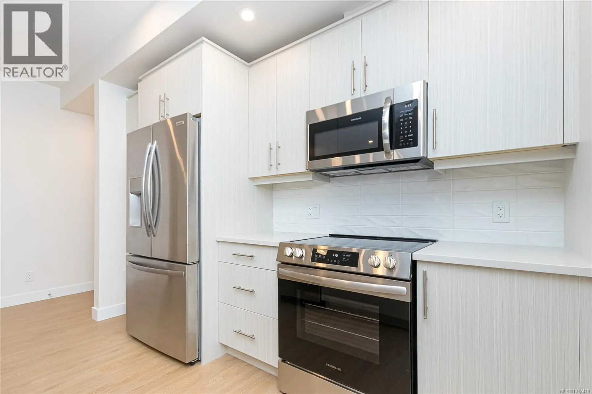 #403 918 Jenkins Ave - Image 4