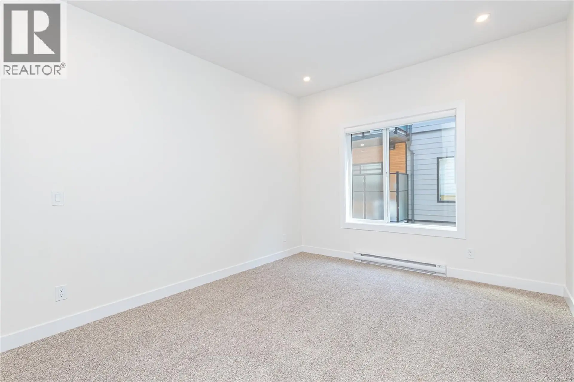 #403 918 Jenkins Ave - Image 5