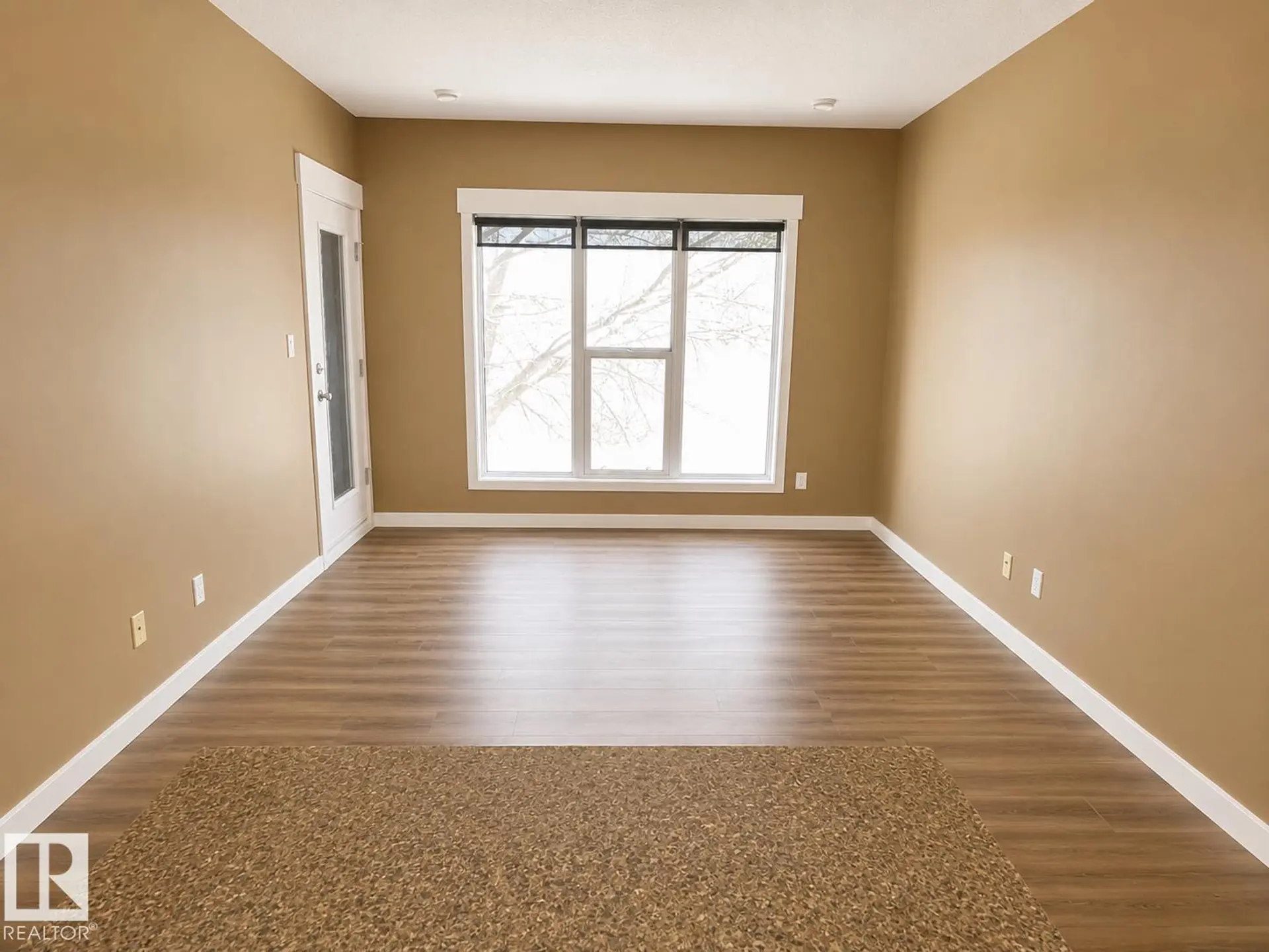 #203 10518 113 ST NW - Image 7