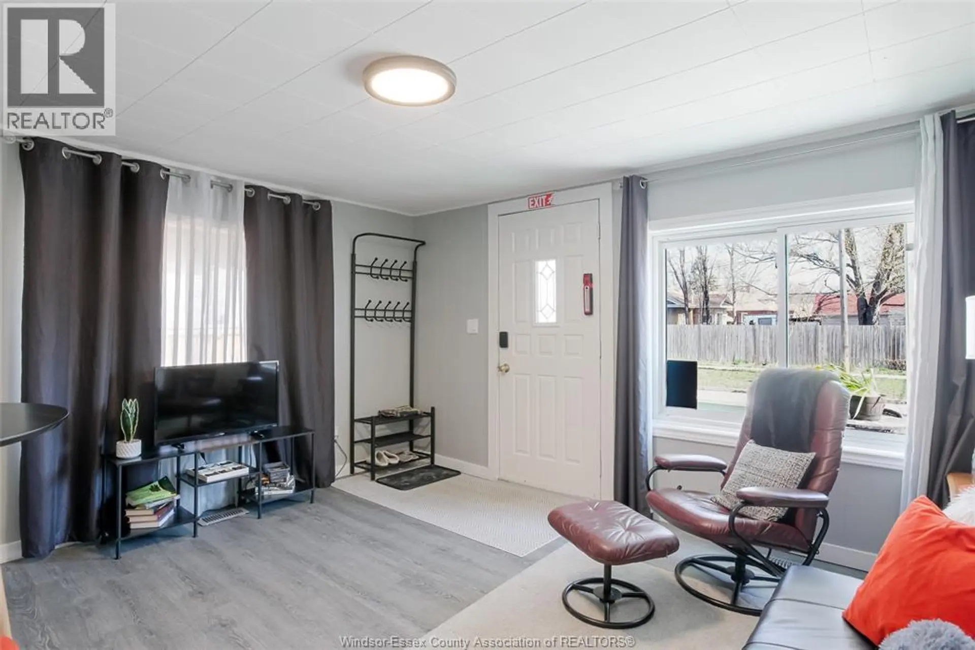 639 WATKINS - Image 6