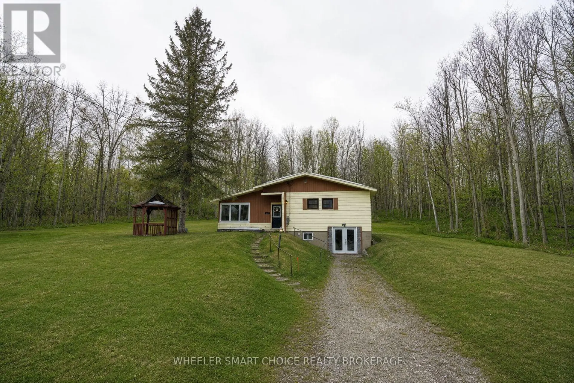 4344 138 HIGHWAY - Image 1