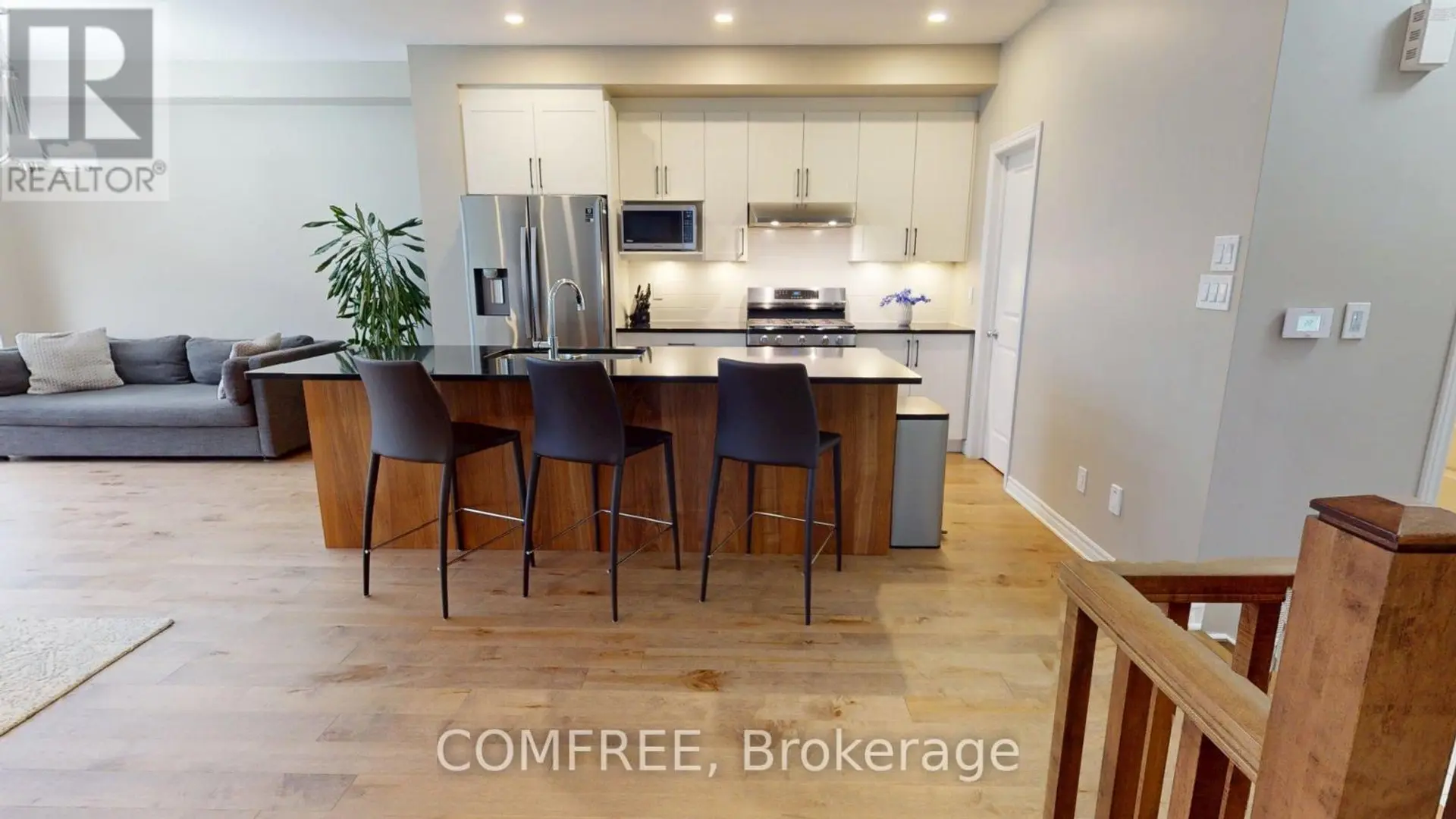 881 ANTONIO FARLEY STREET - Image 3