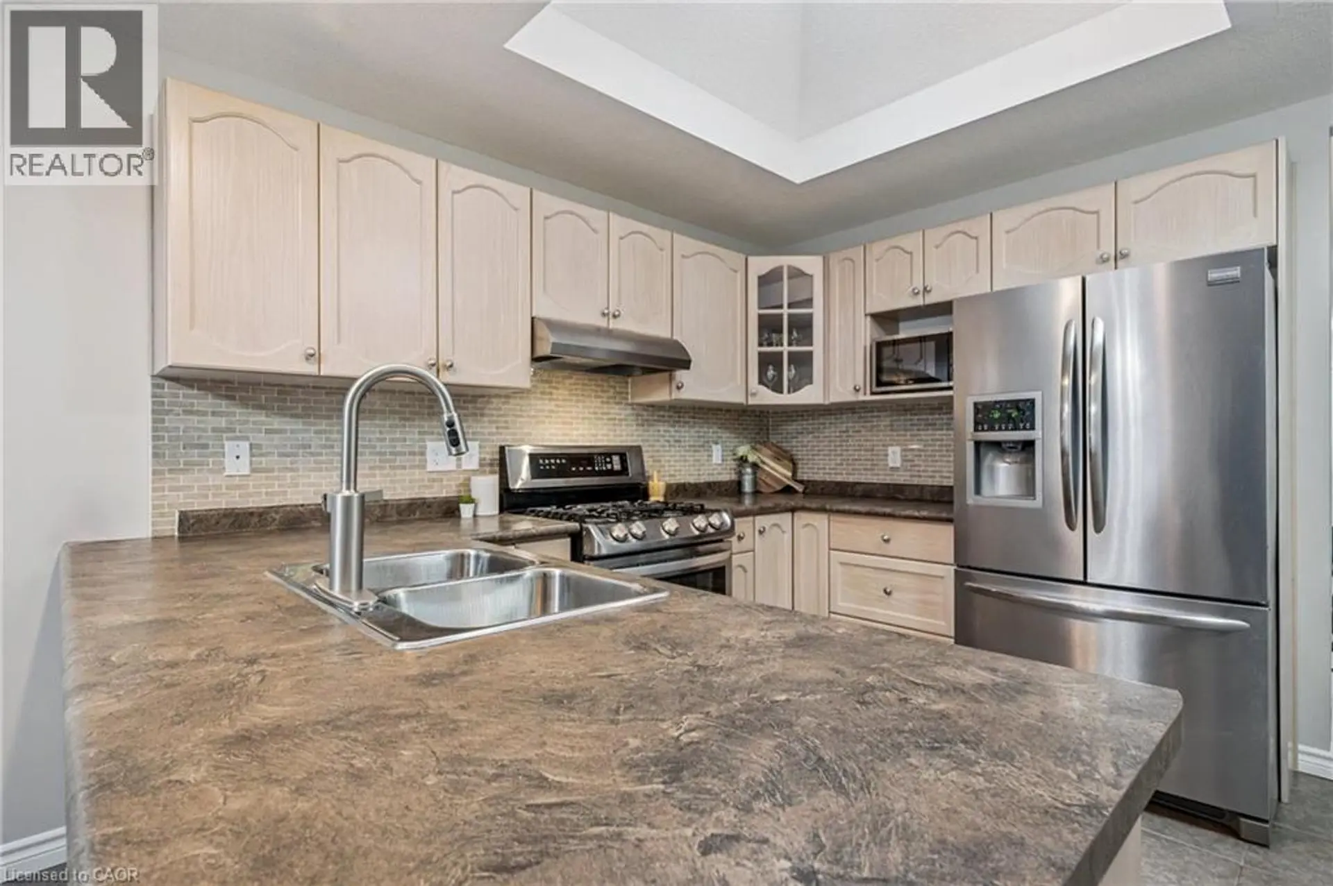 21 WIDEMAN Boulevard - Image 4