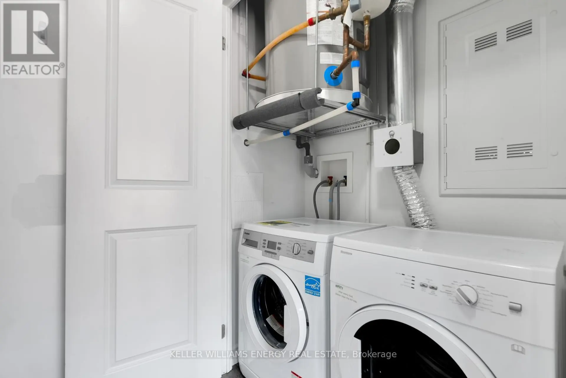 #217 1900 SIMCOE STREET N - Image 6