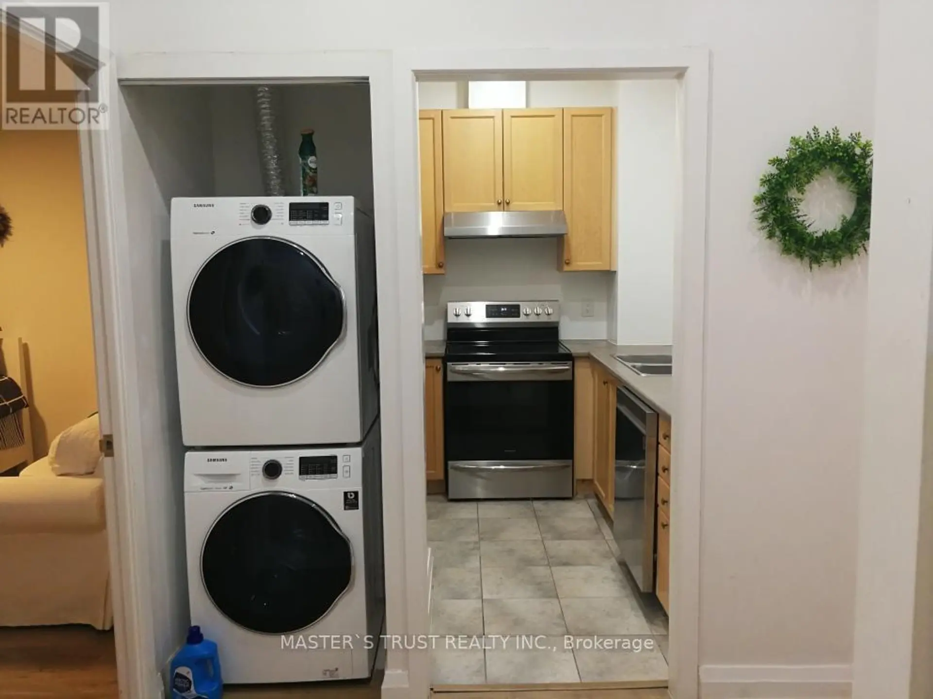 #1001 8 WELLESLEY STREET E - Image 7