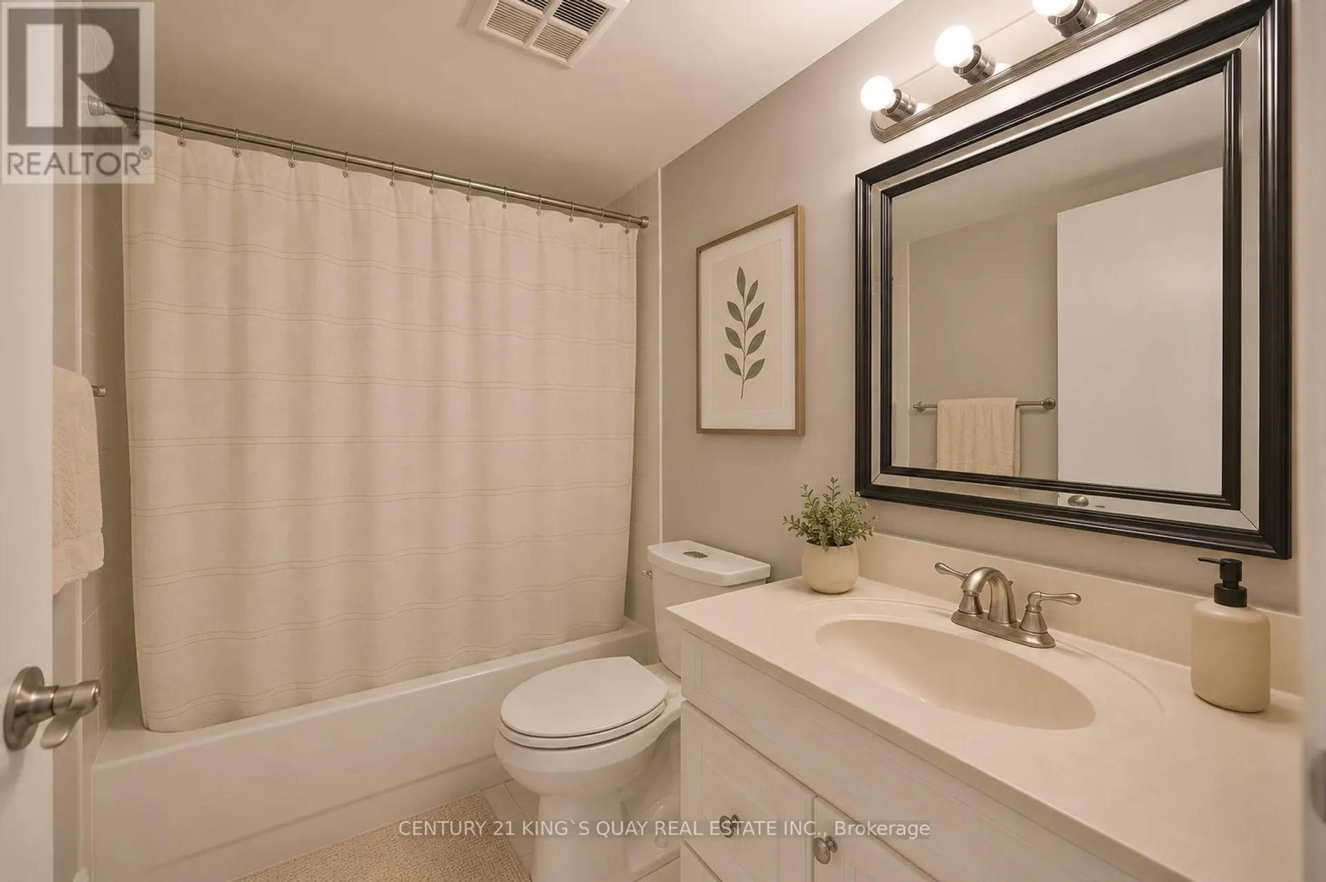 #904 115 HILLCREST AVENUE - Image 13