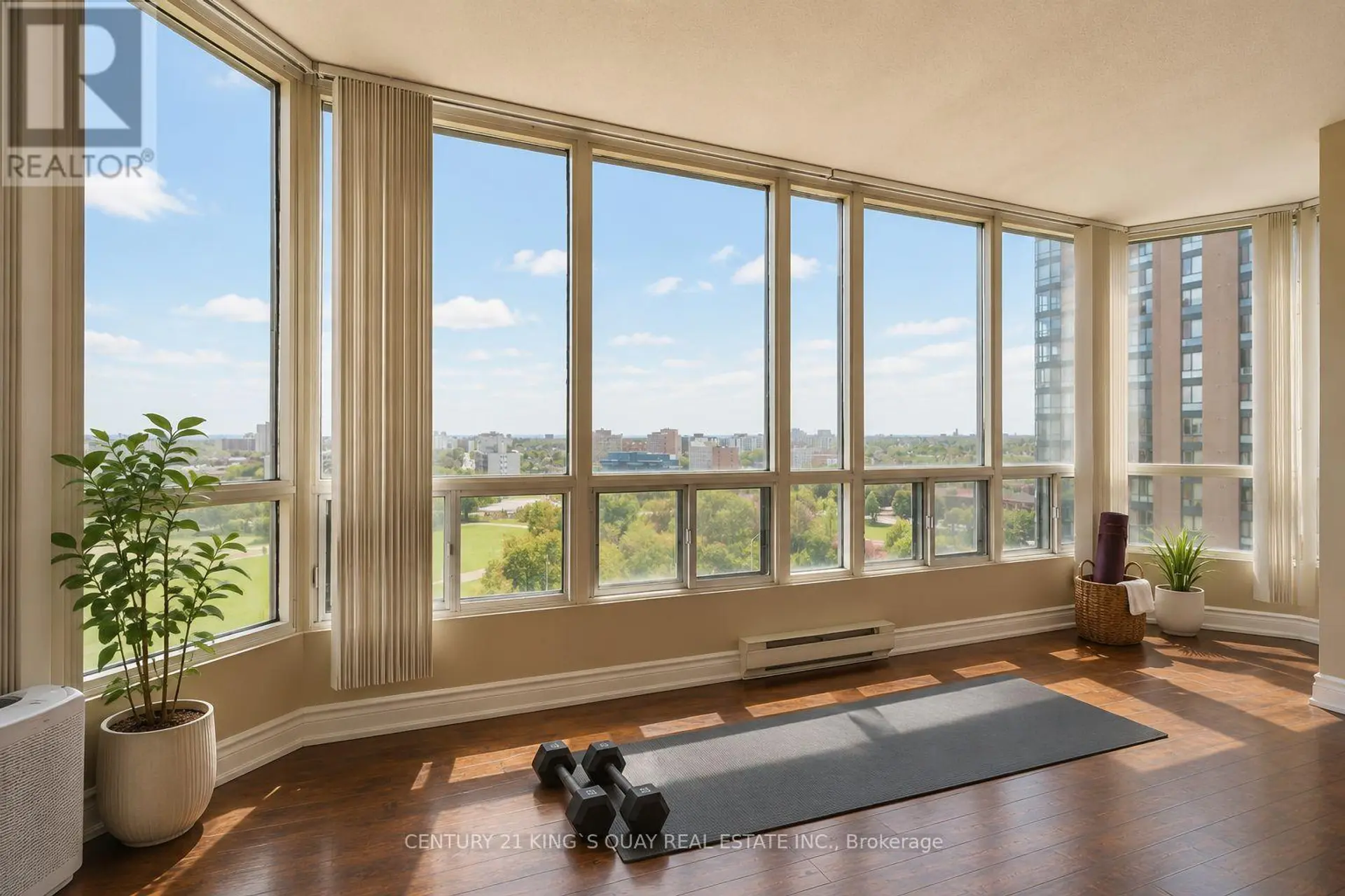 #904 115 HILLCREST AVENUE - Image 5