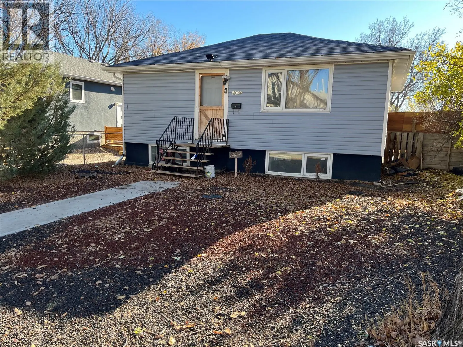 5009 8TH AVENUE - Image 1