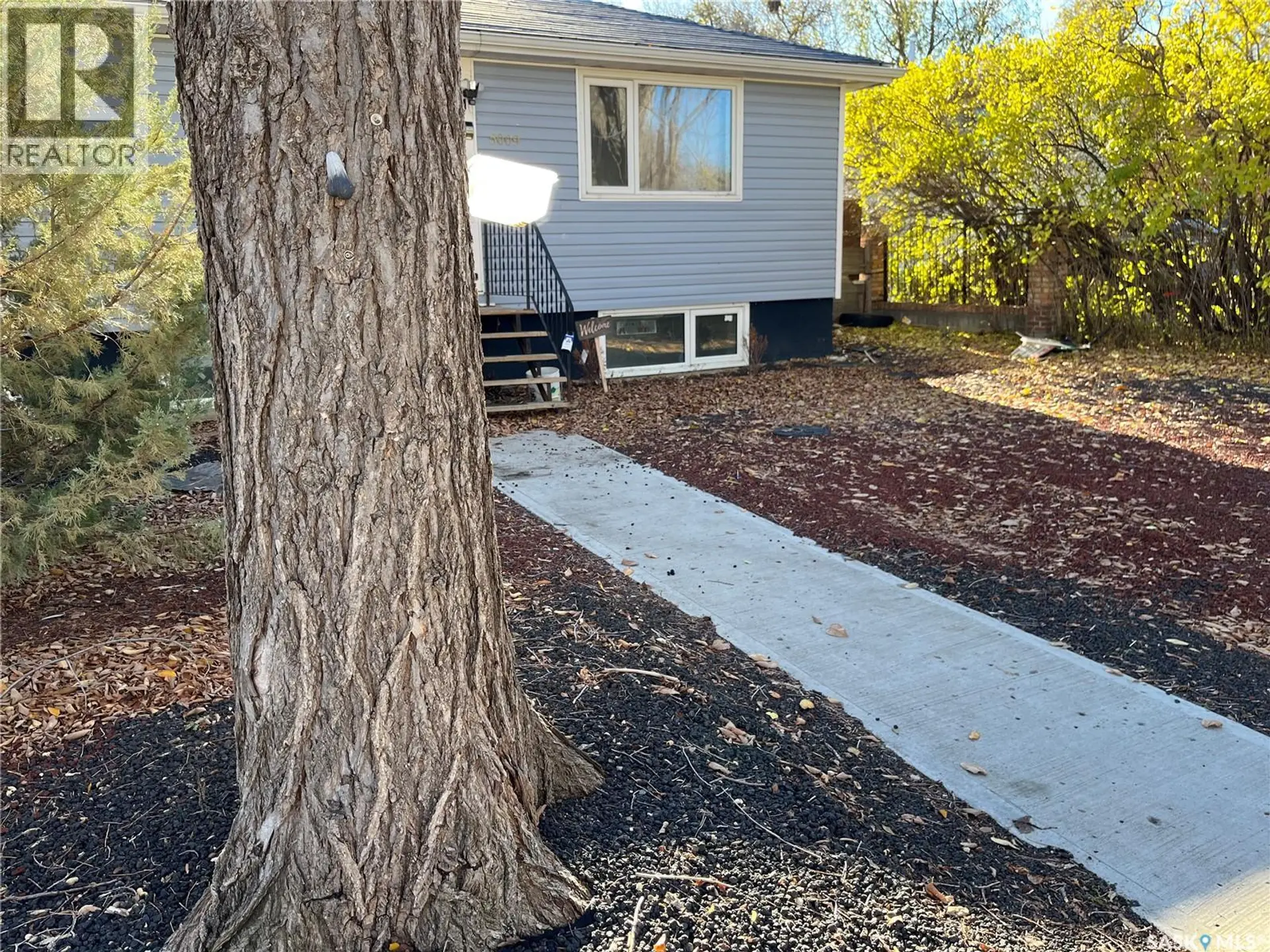 5009 8TH AVENUE - Image 2