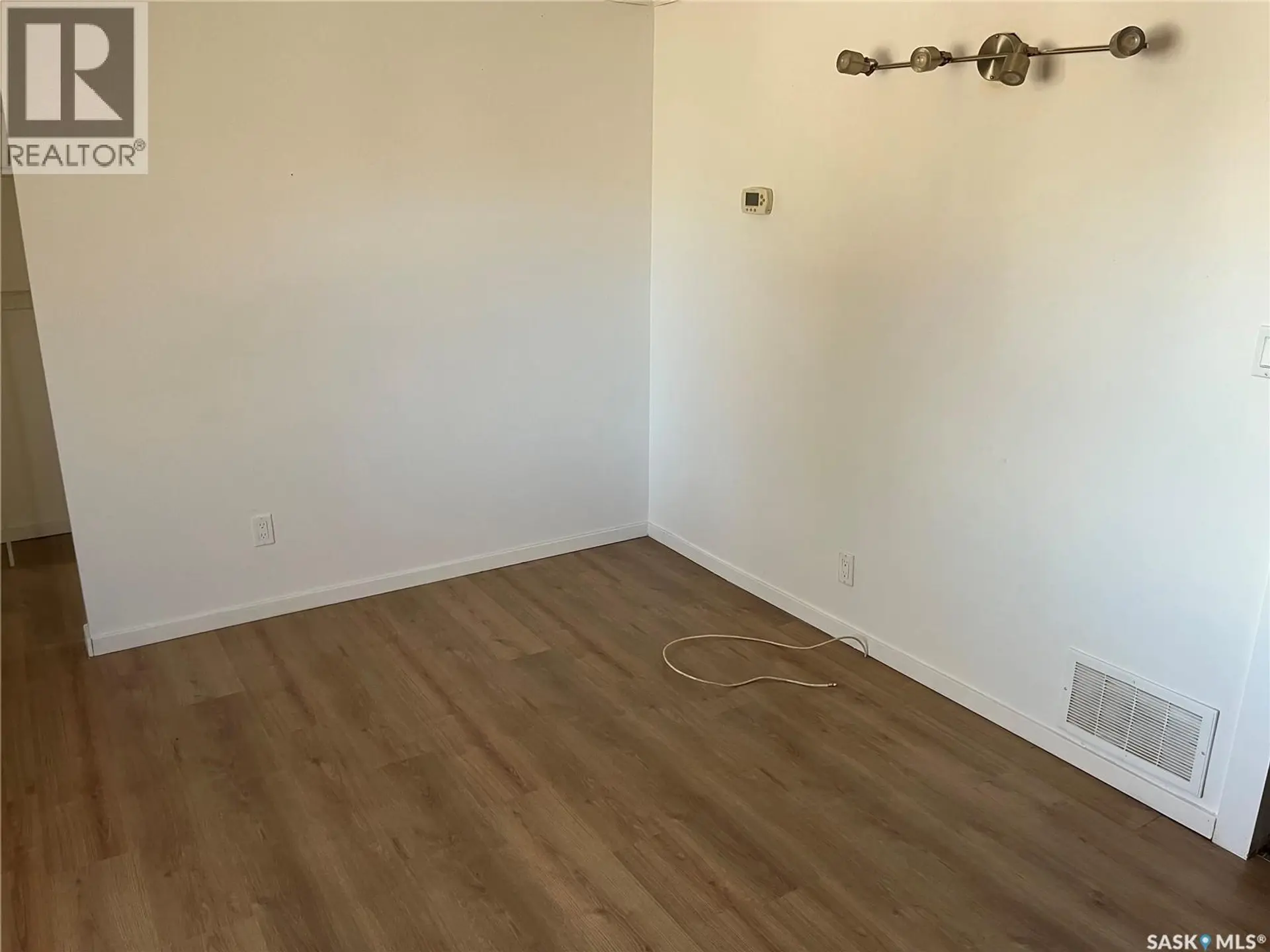 5009 8TH AVENUE - Image 5