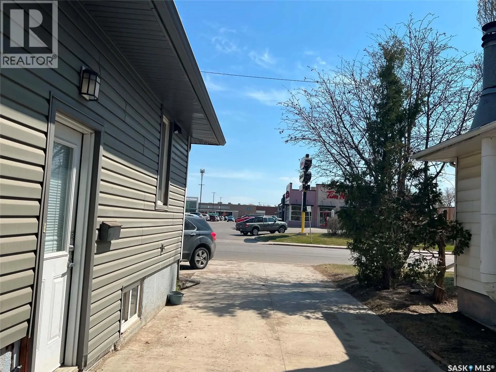 1116 Cumberland AVENUE S - Image 20
