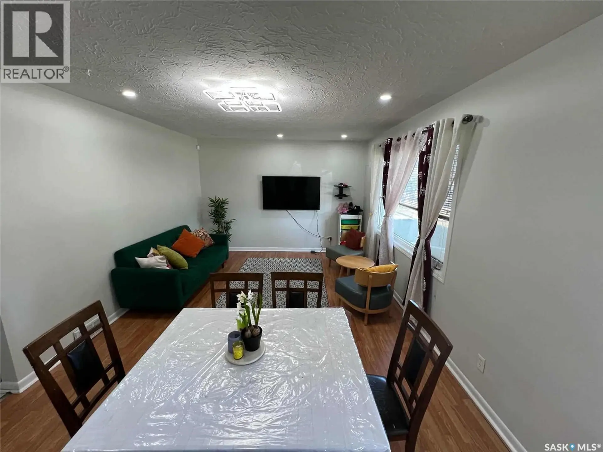 1116 Cumberland AVENUE S - Image 6