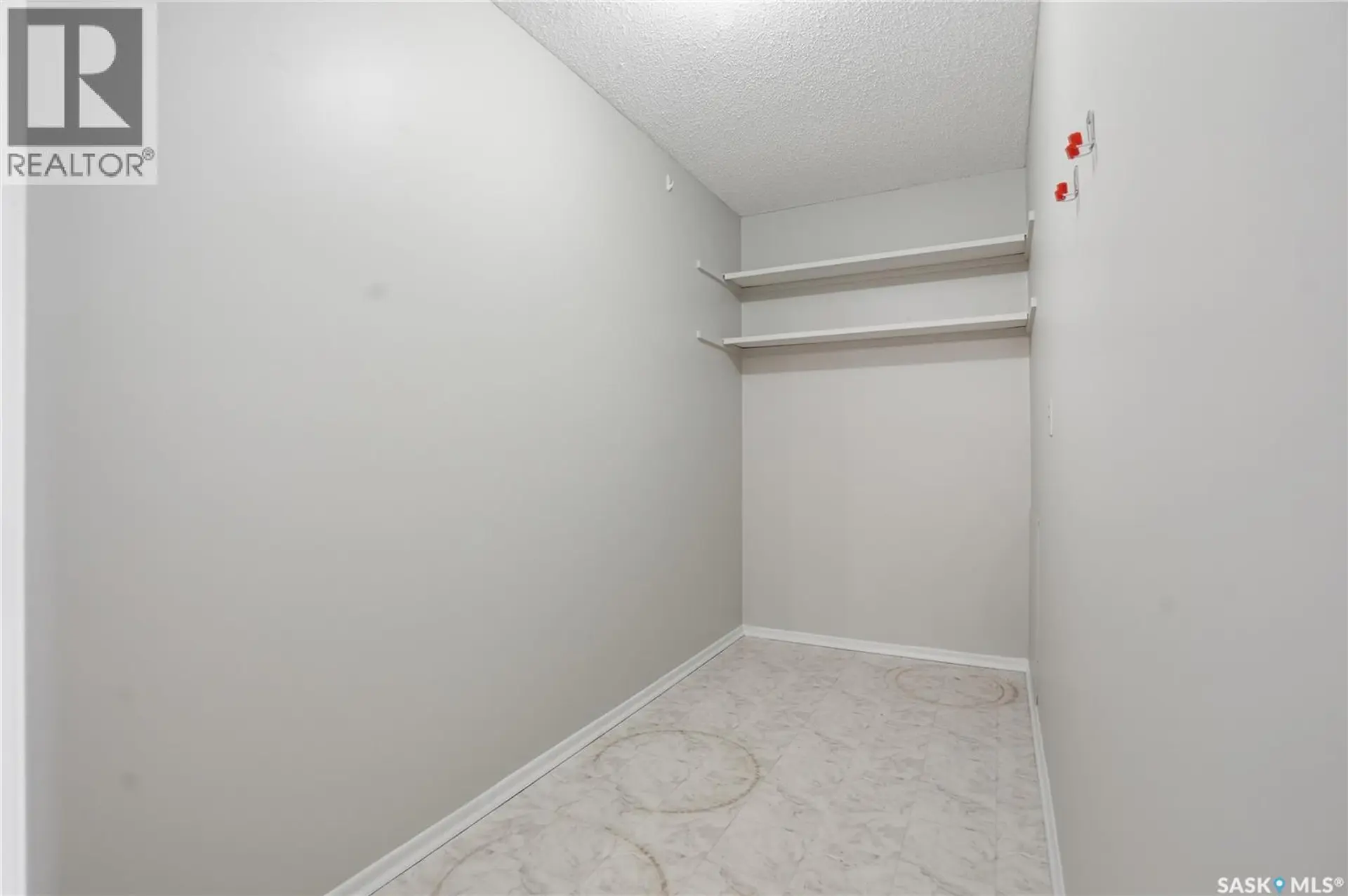 #34 4219 Degeer STREET - Image 15