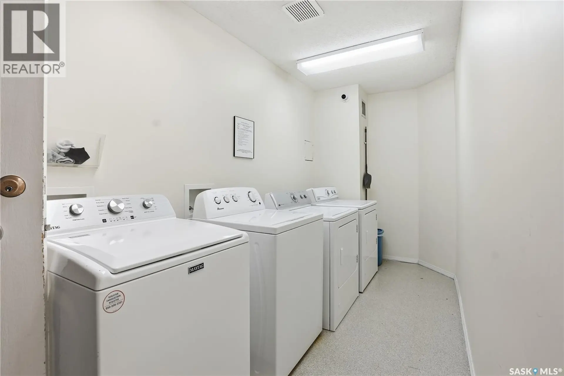 #34 4219 Degeer STREET - Image 10