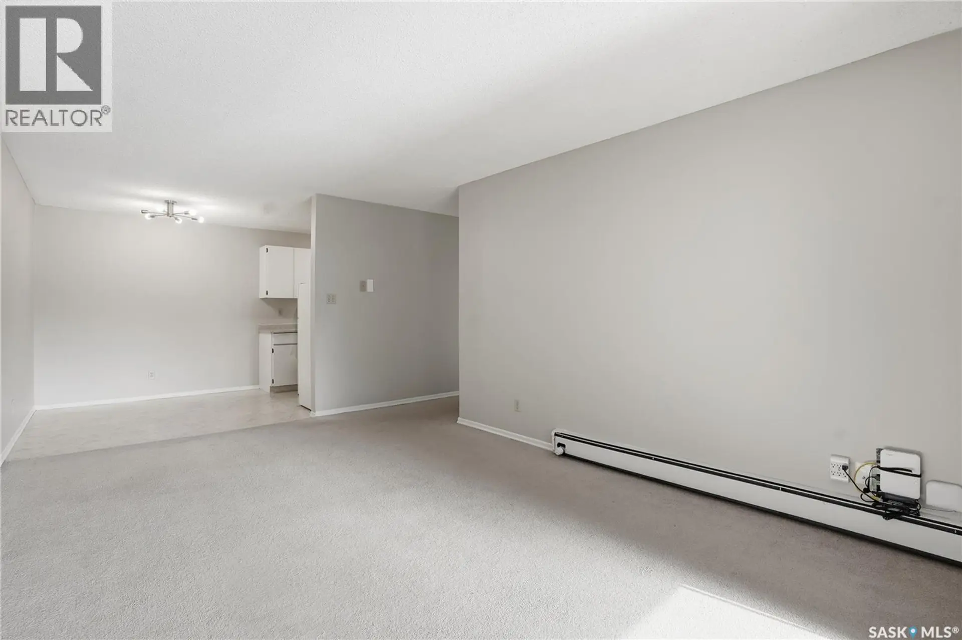 #34 4219 Degeer STREET - Image 9