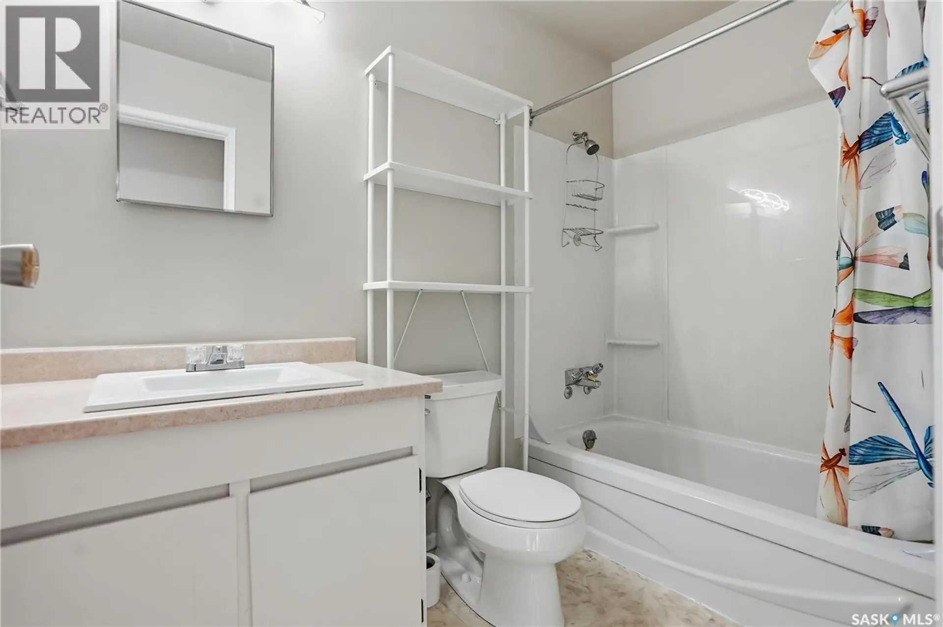 #34 4219 Degeer STREET - Image 16