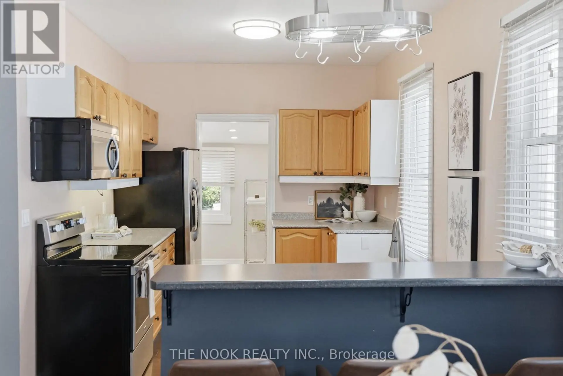 576 WOLFE STREET - Image 5