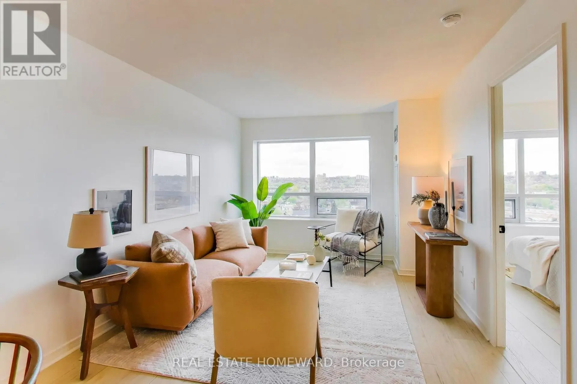 #1315 60 HEINTZMAN STREET - Image 1