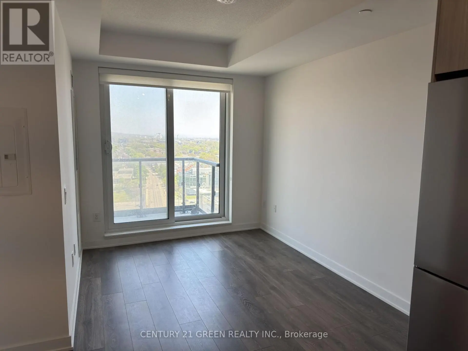 #1601 130 RIVER STREET - Image 7