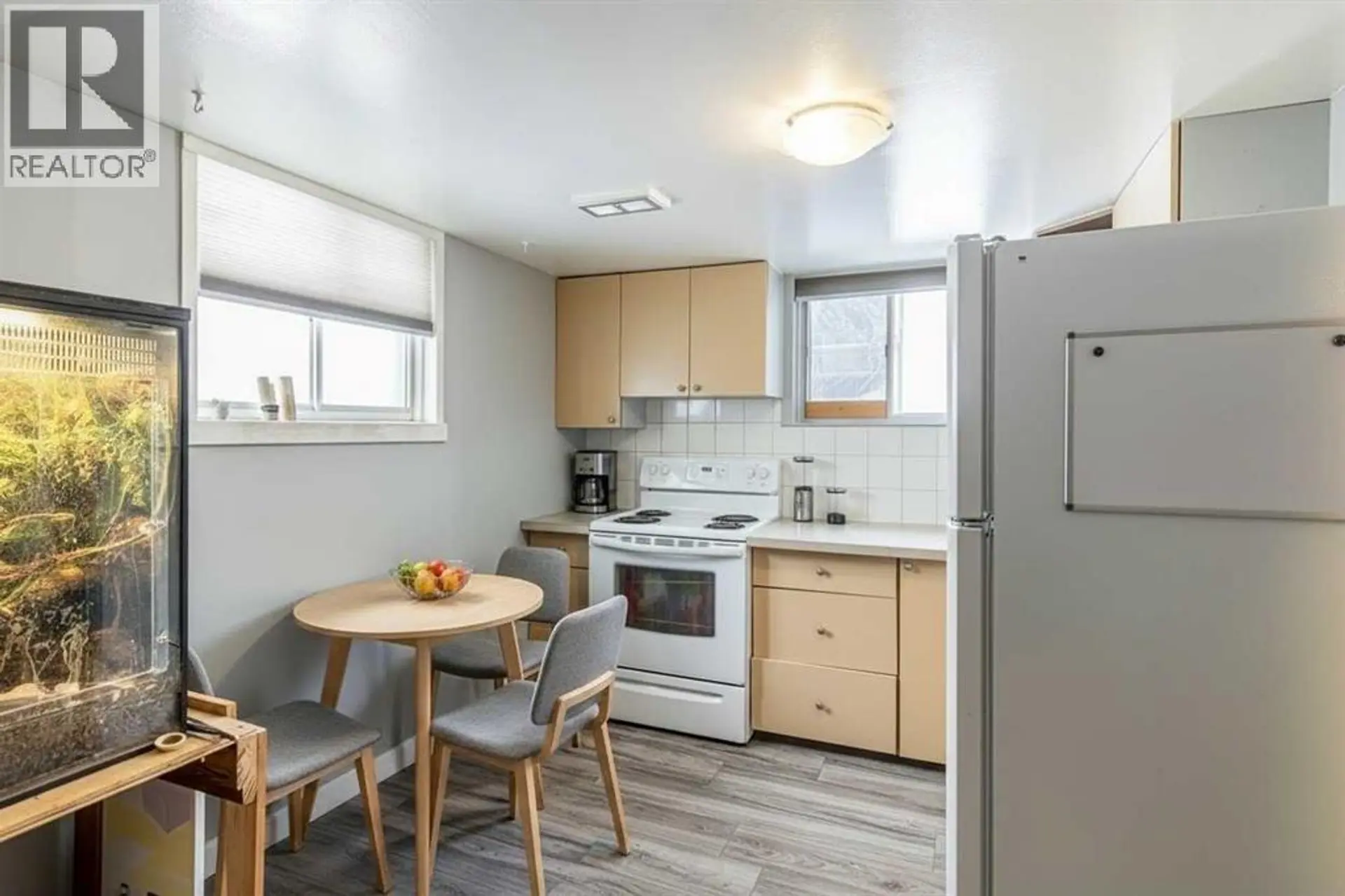 3423 1 Street NE - Image 11