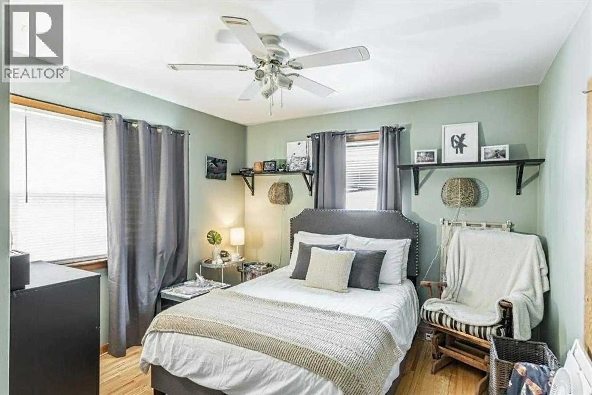 3423 1 Street NE - Image 10