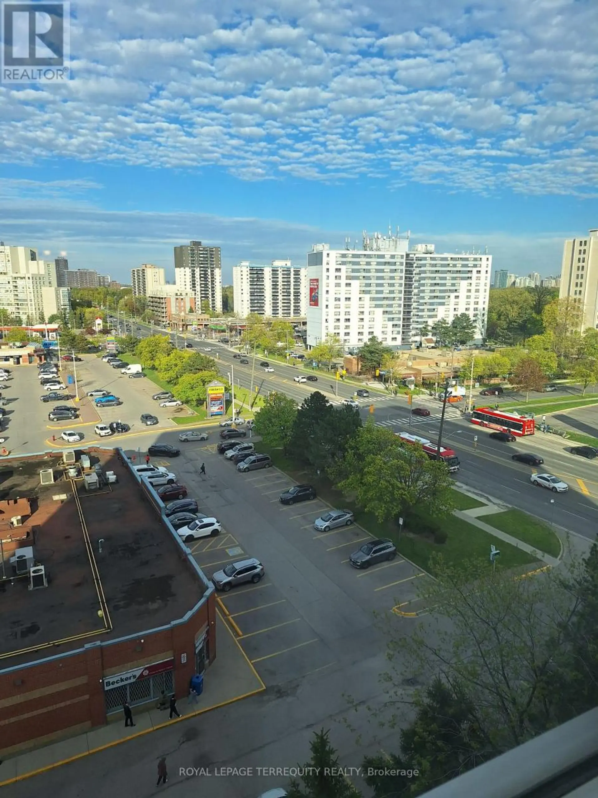 #901 850 STEELES AVENUE W - Image 16