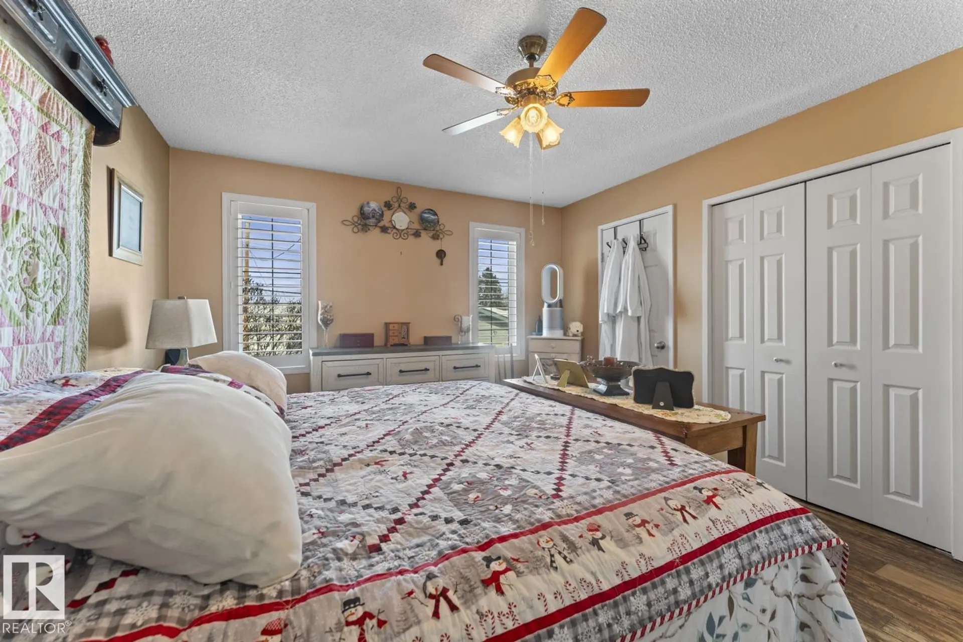 4712 49 AV - Image 13