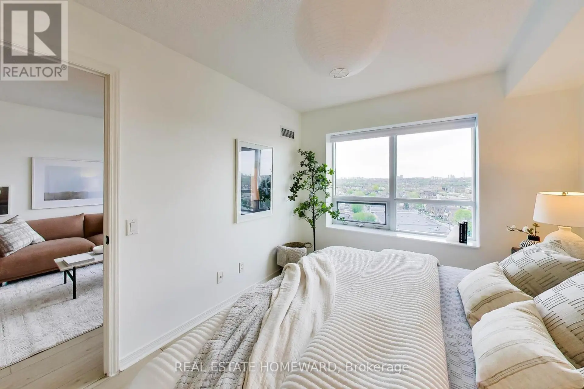 #1315 60 HEINTZMAN STREET - Image 12