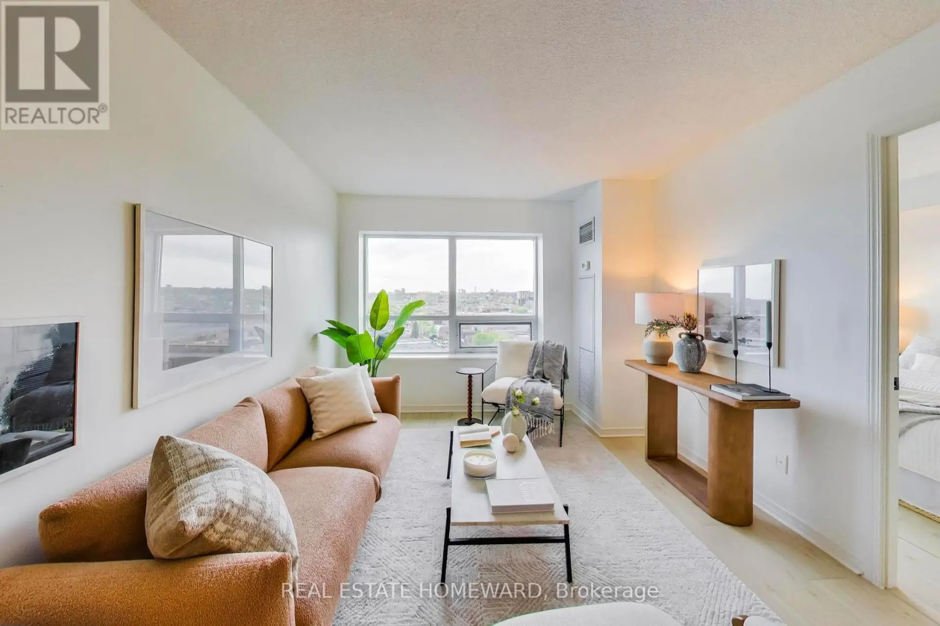 #1315 60 HEINTZMAN STREET - Image 3
