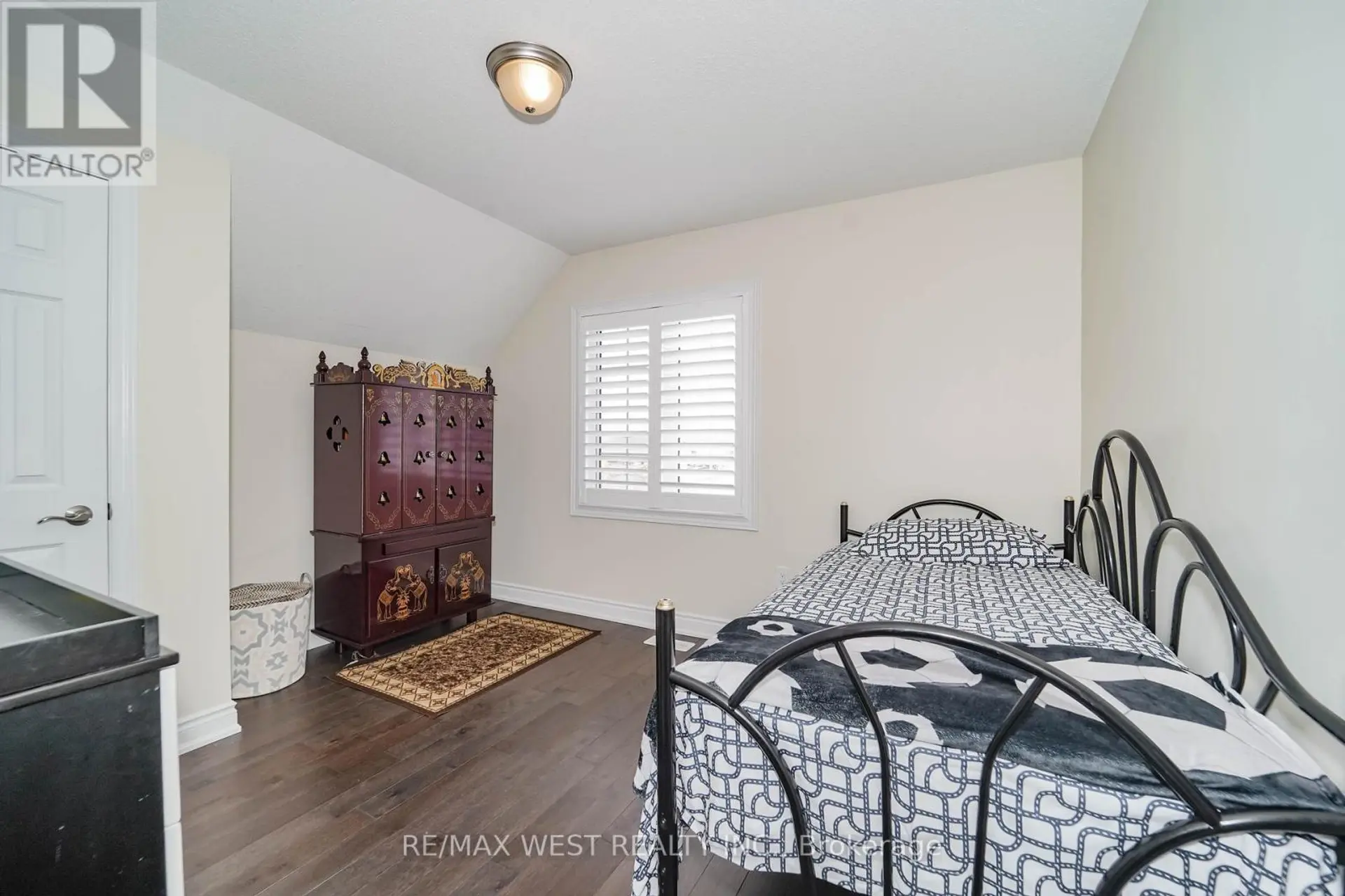 63 SHARPLIN DRIVE - Image 13