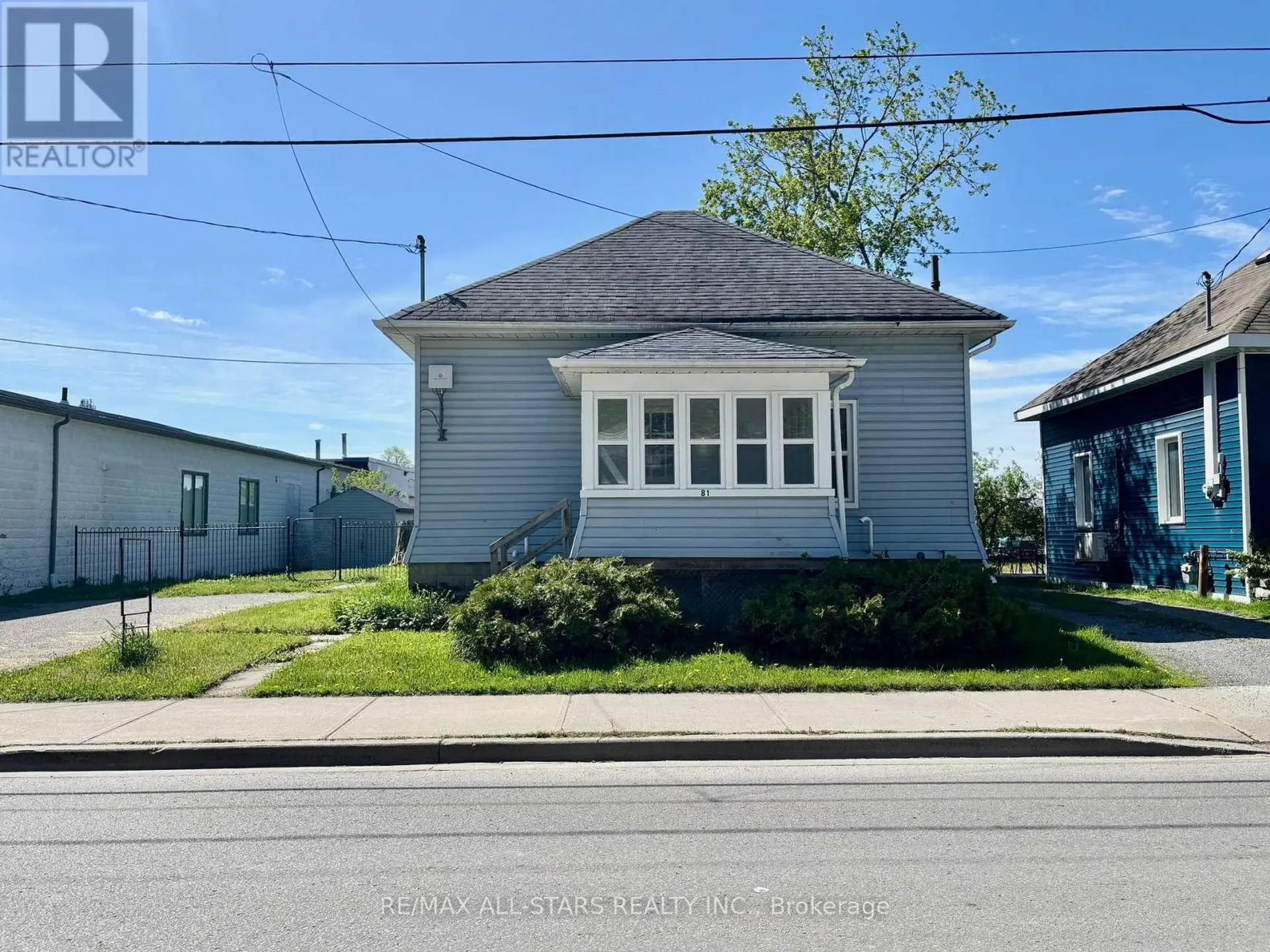 81 DURHAM STREET W - Image 1
