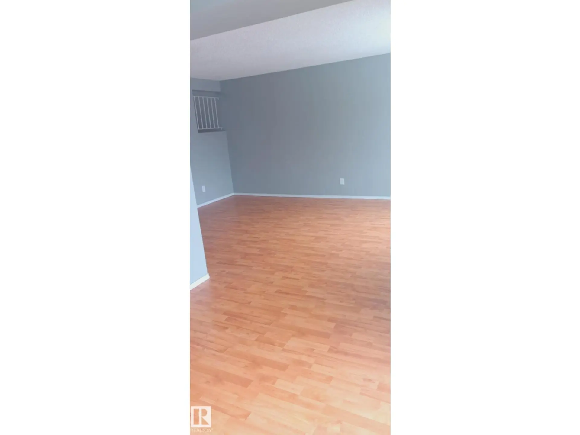 2554 79 ST NW - Image 2
