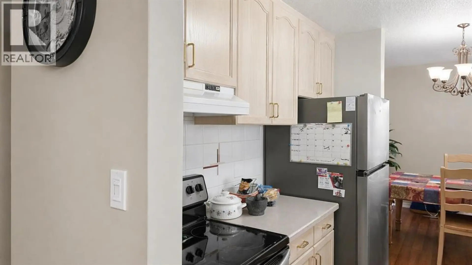 #215 723 57 Avenue SW - Image 4