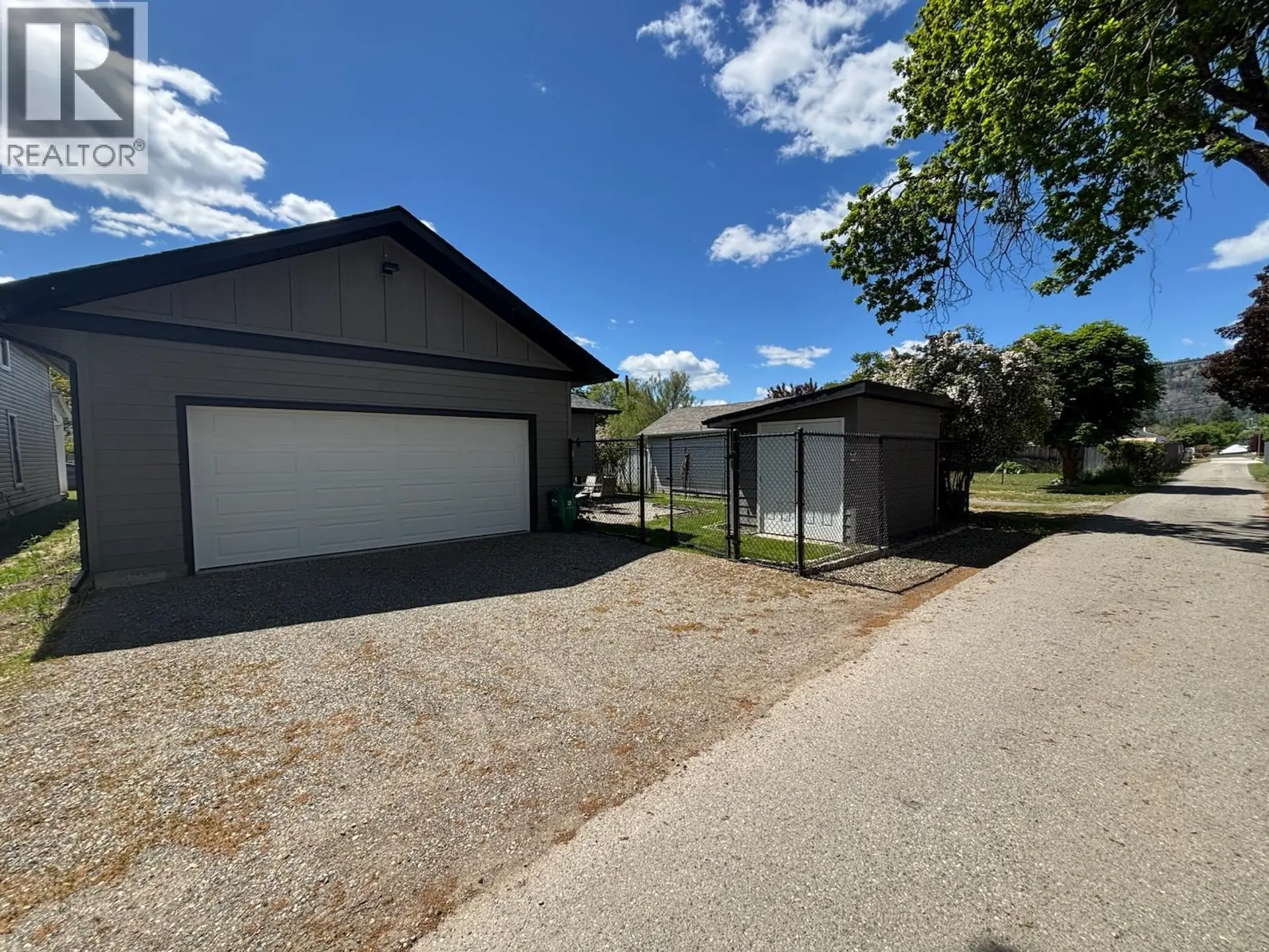 1435 72ND Avenue - Image 2