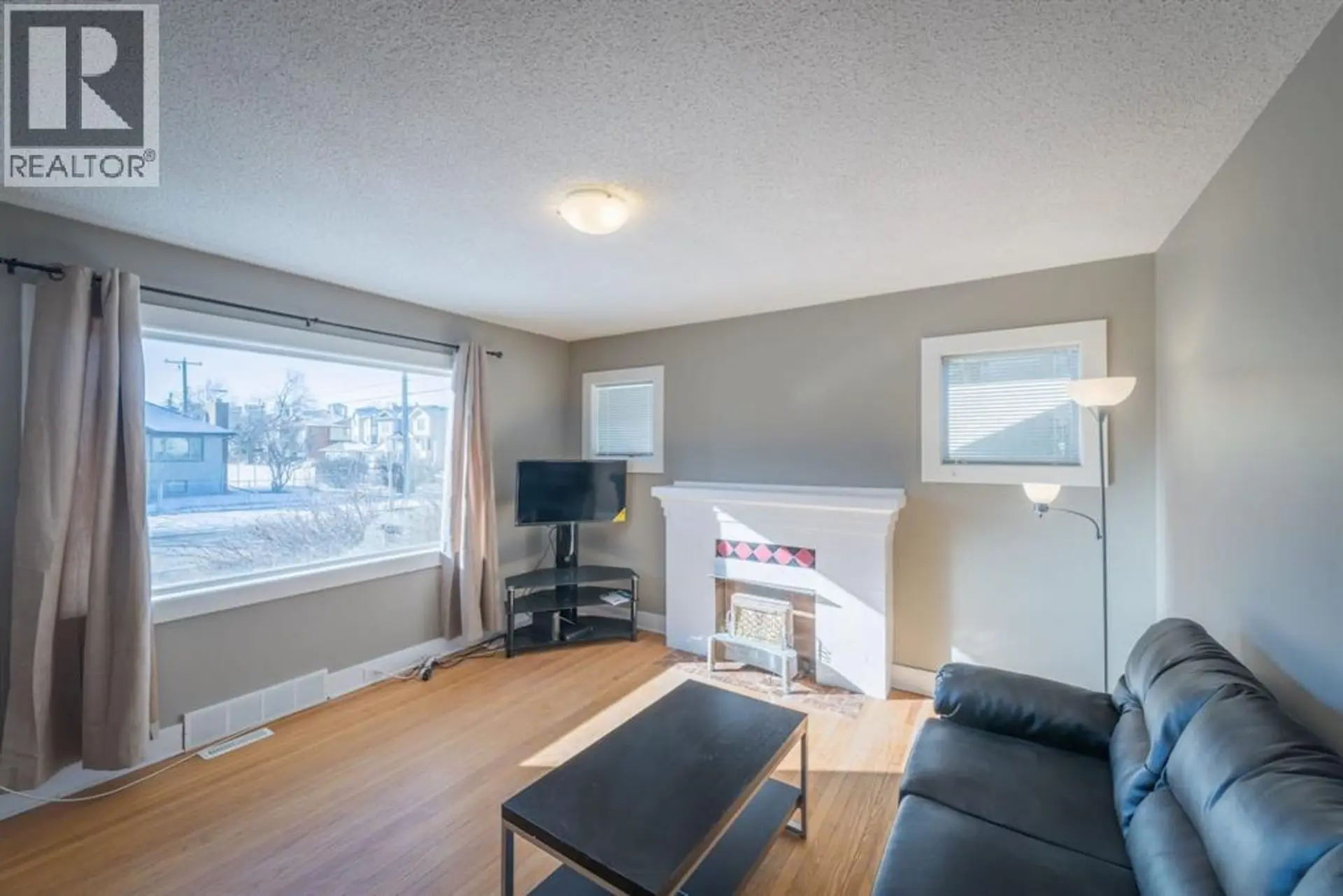 206 15 Avenue NE - Image 6