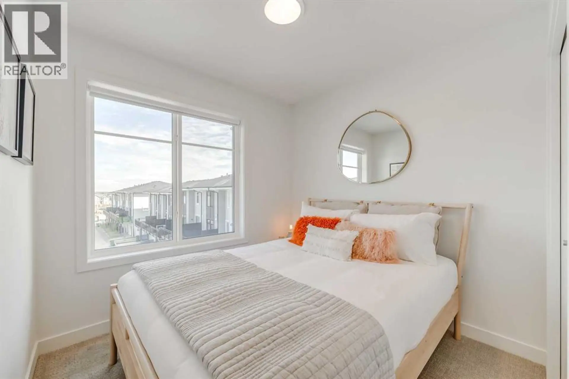 #103 857 Belmont Drive SW - Image 12