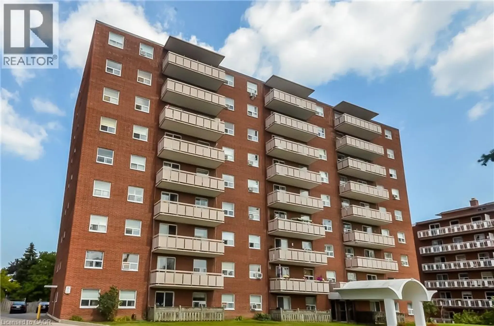 #208 851 QUEENSTON Road - Image 3