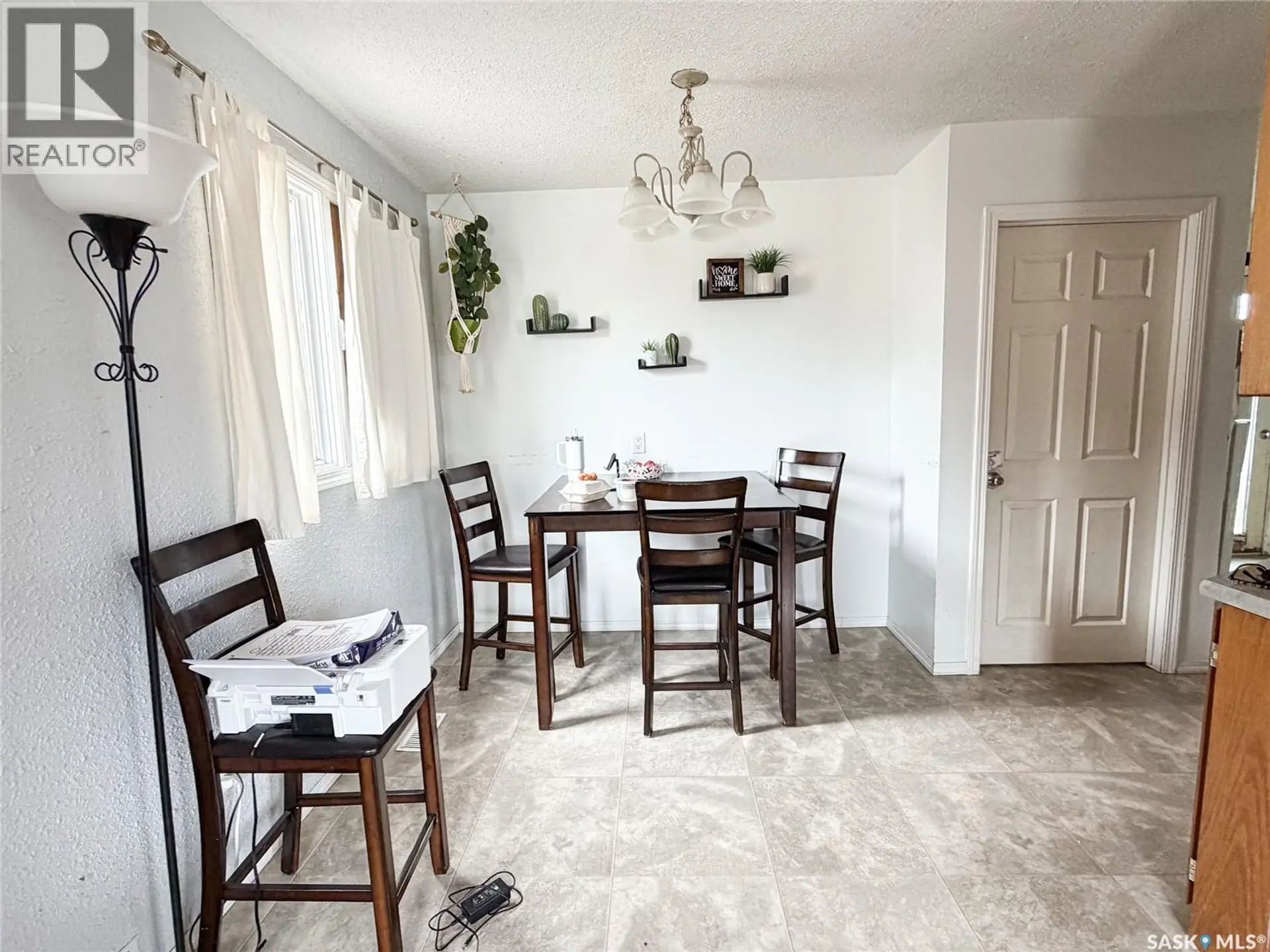 7 Dunfield CRESCENT - Image 6