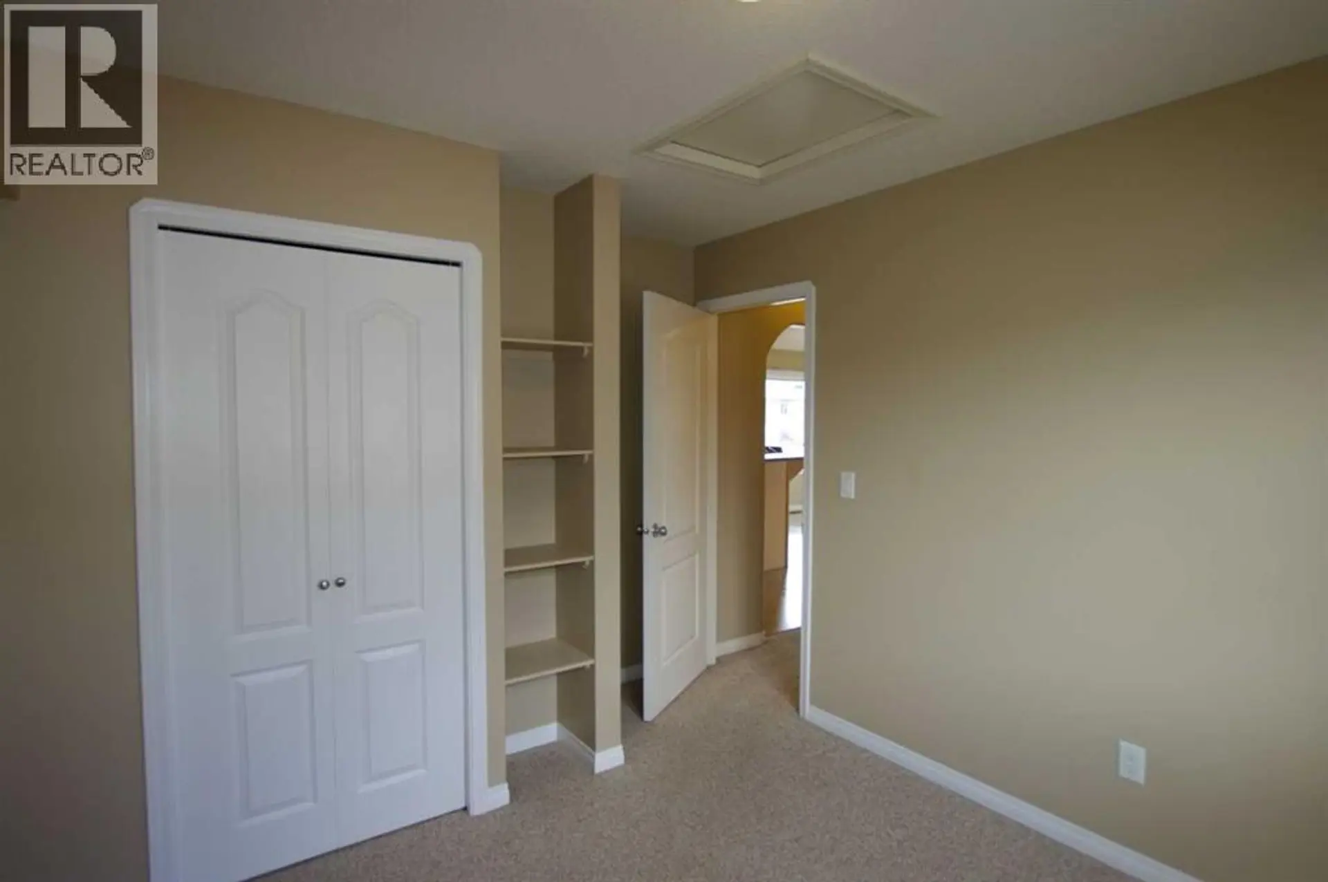 10660 125 Avenue - Image 6