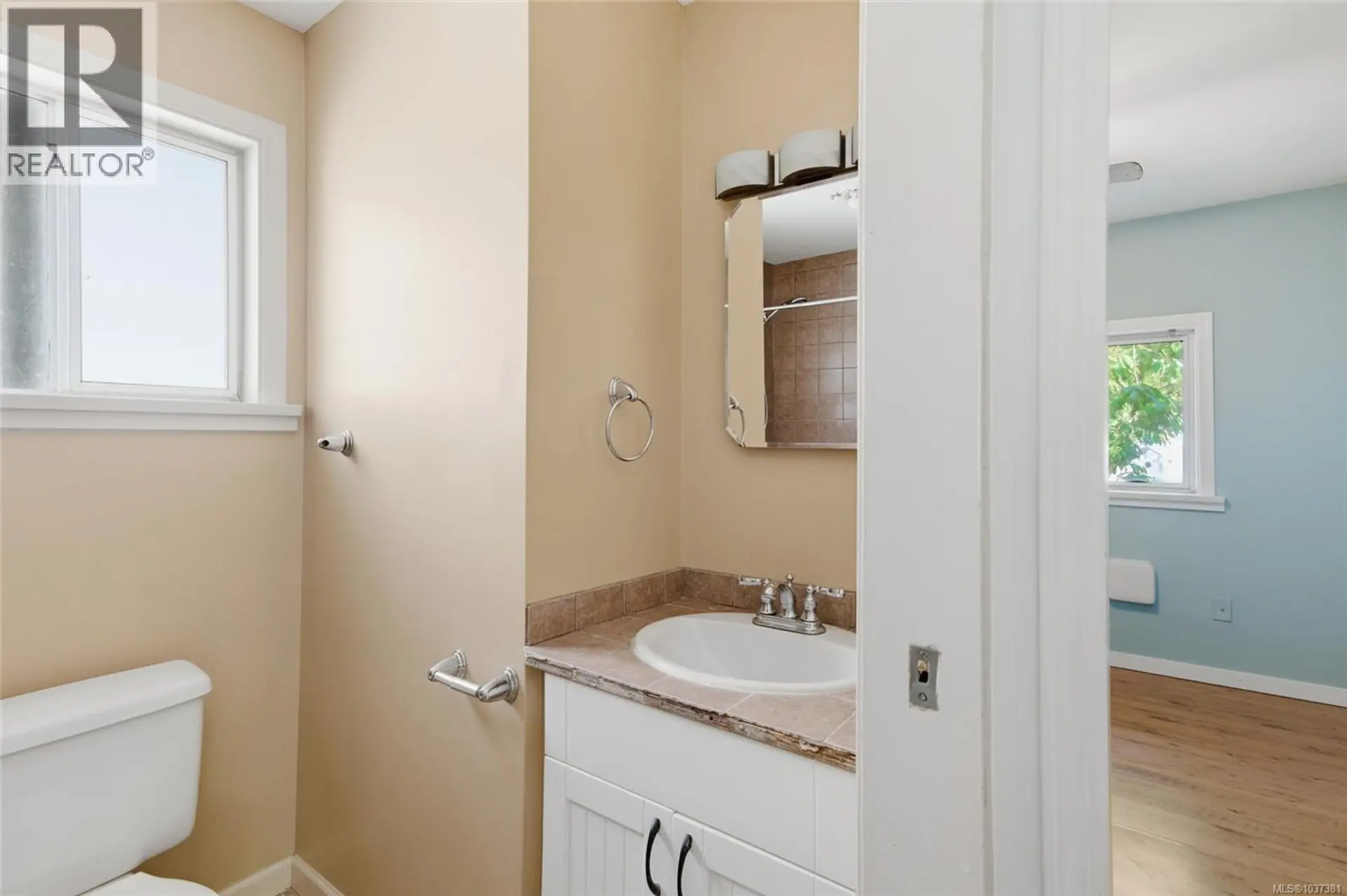 3631 14th Ave - Image 9