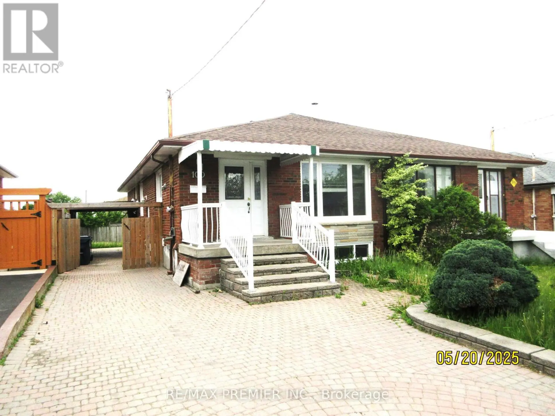 100 SNOWOOD COURT - Image 1