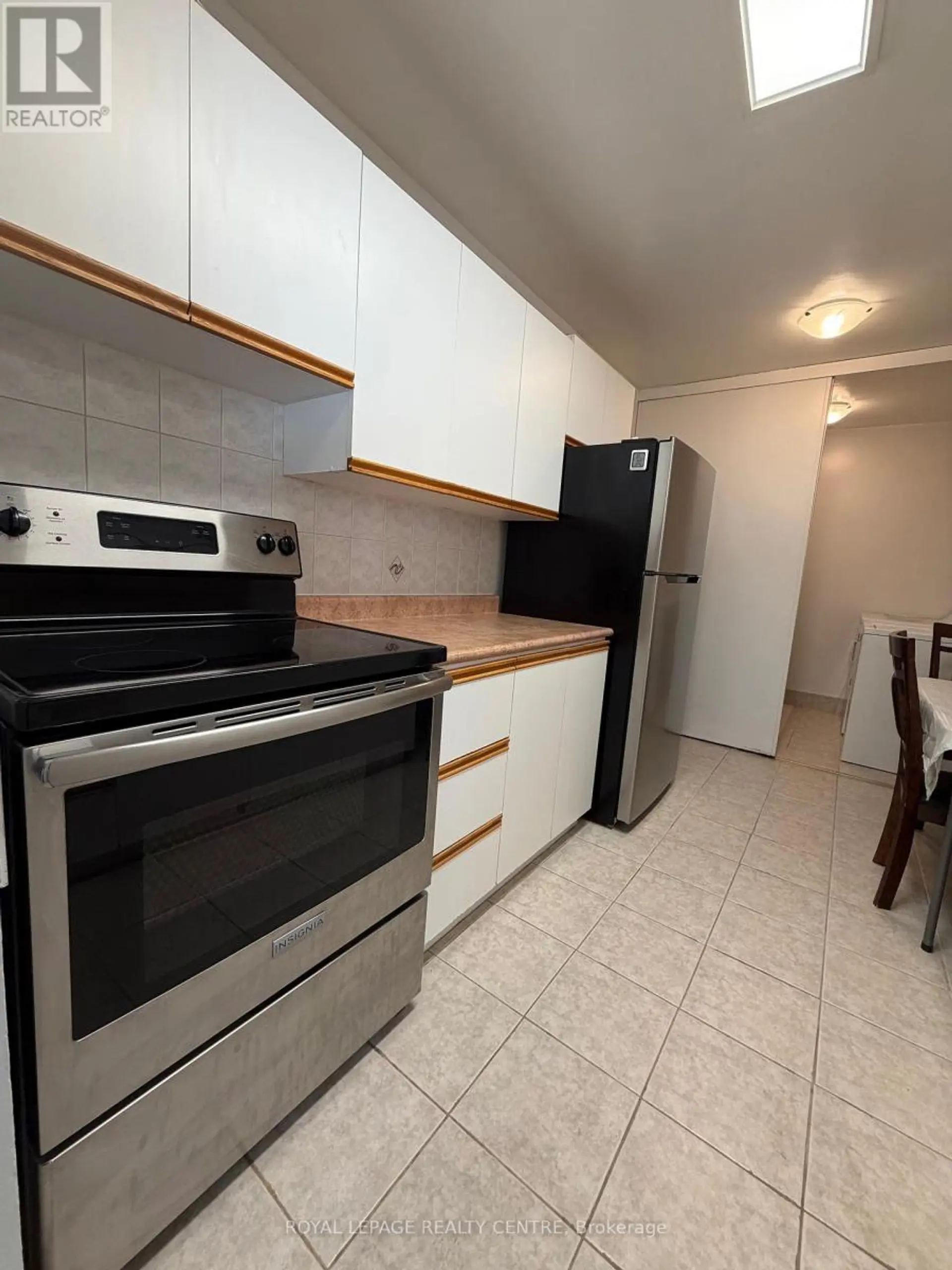 #209 340 DIXON ROAD - Image 7