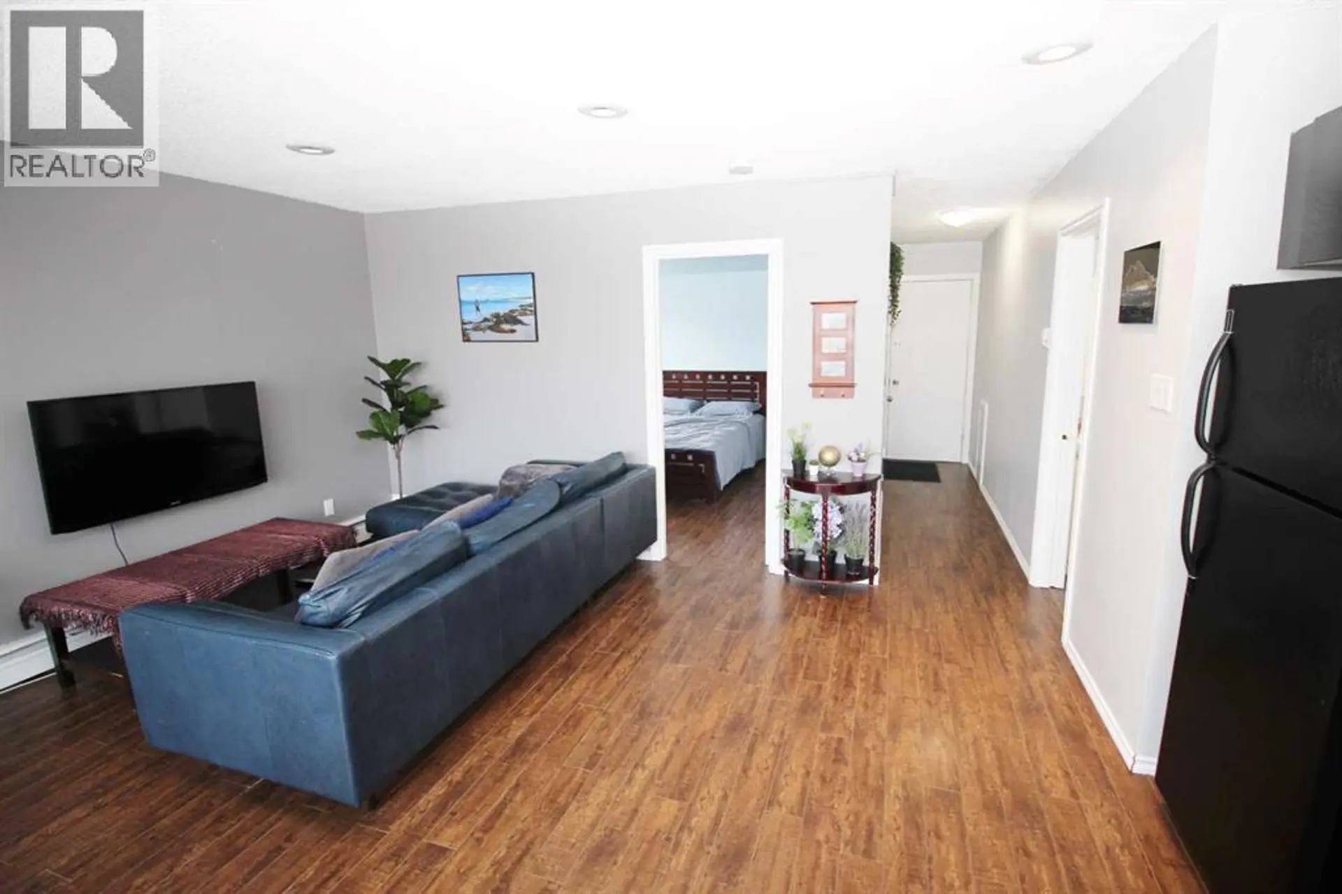 #402 1612 14 Avenue SW - Image 3