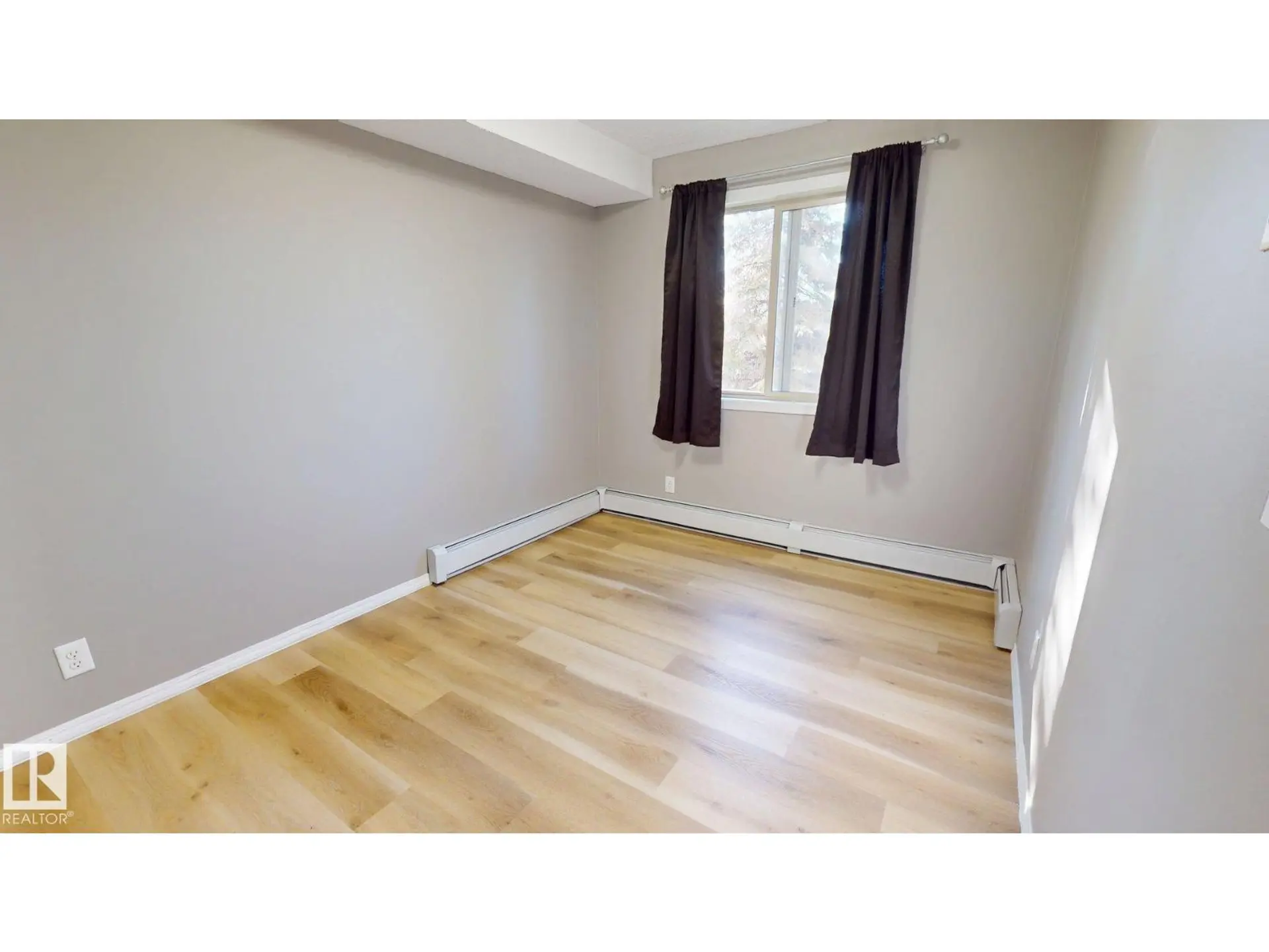 #116 11808 22 AV SW SW - Image 13