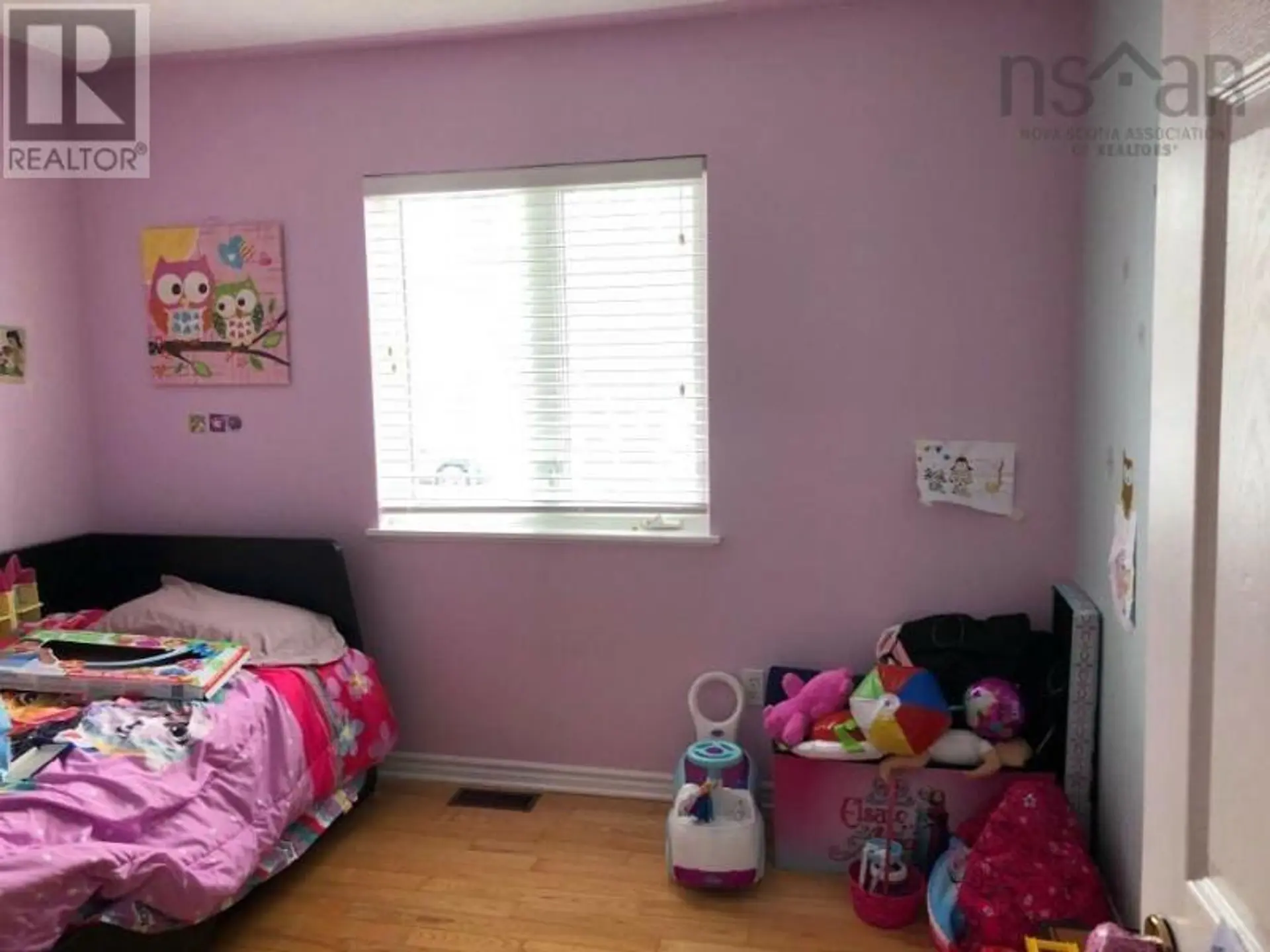 12 Gillis Way - Image 7