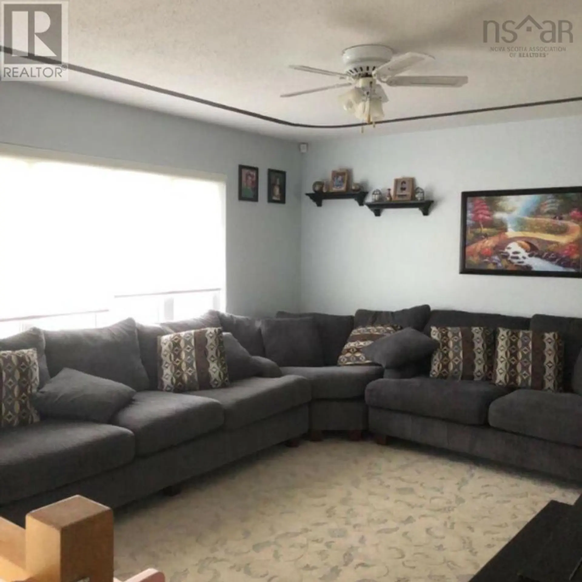 12 Gillis Way - Image 2