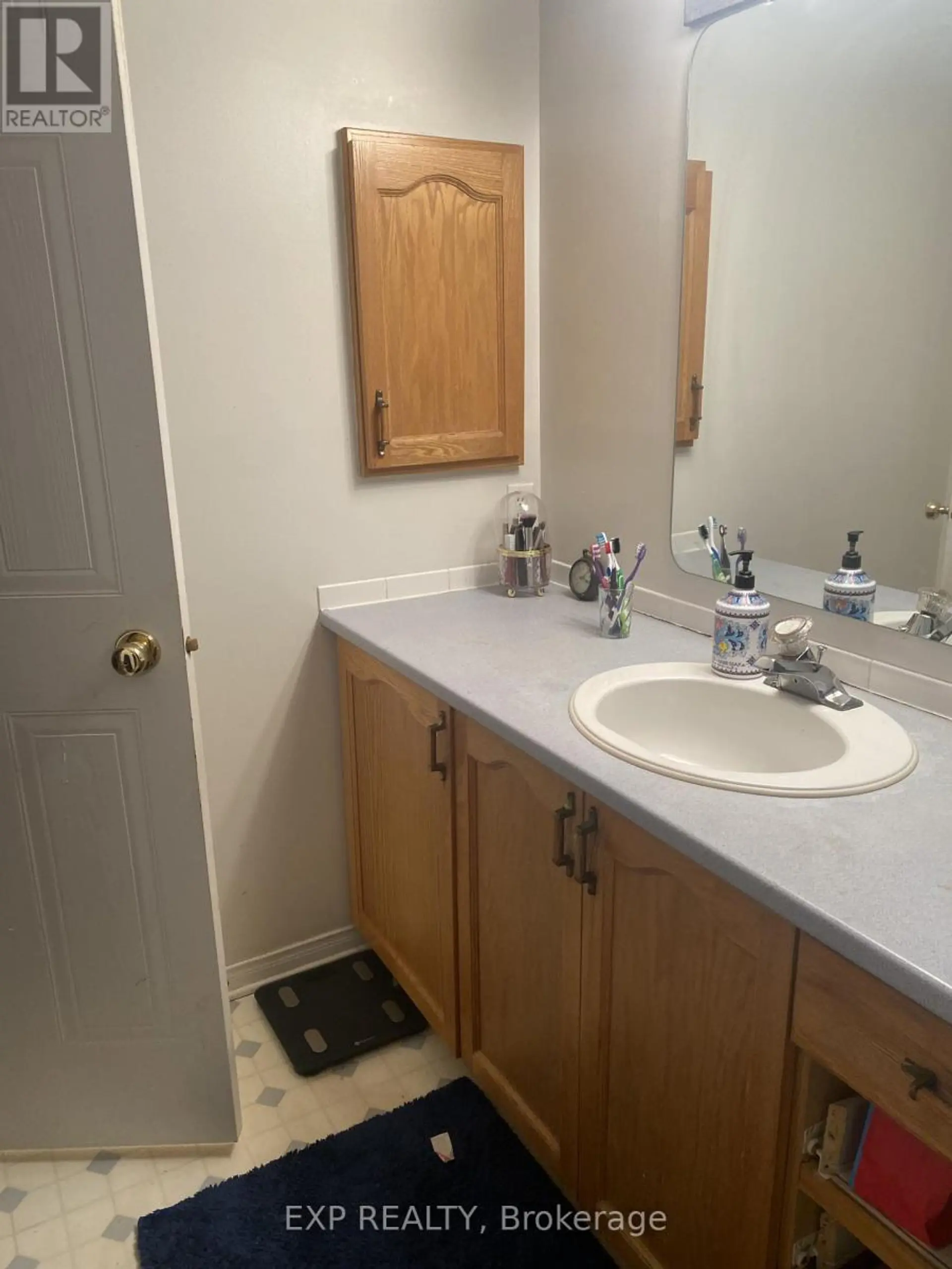 #11 1639 LOCKSLEY LANE - Image 8