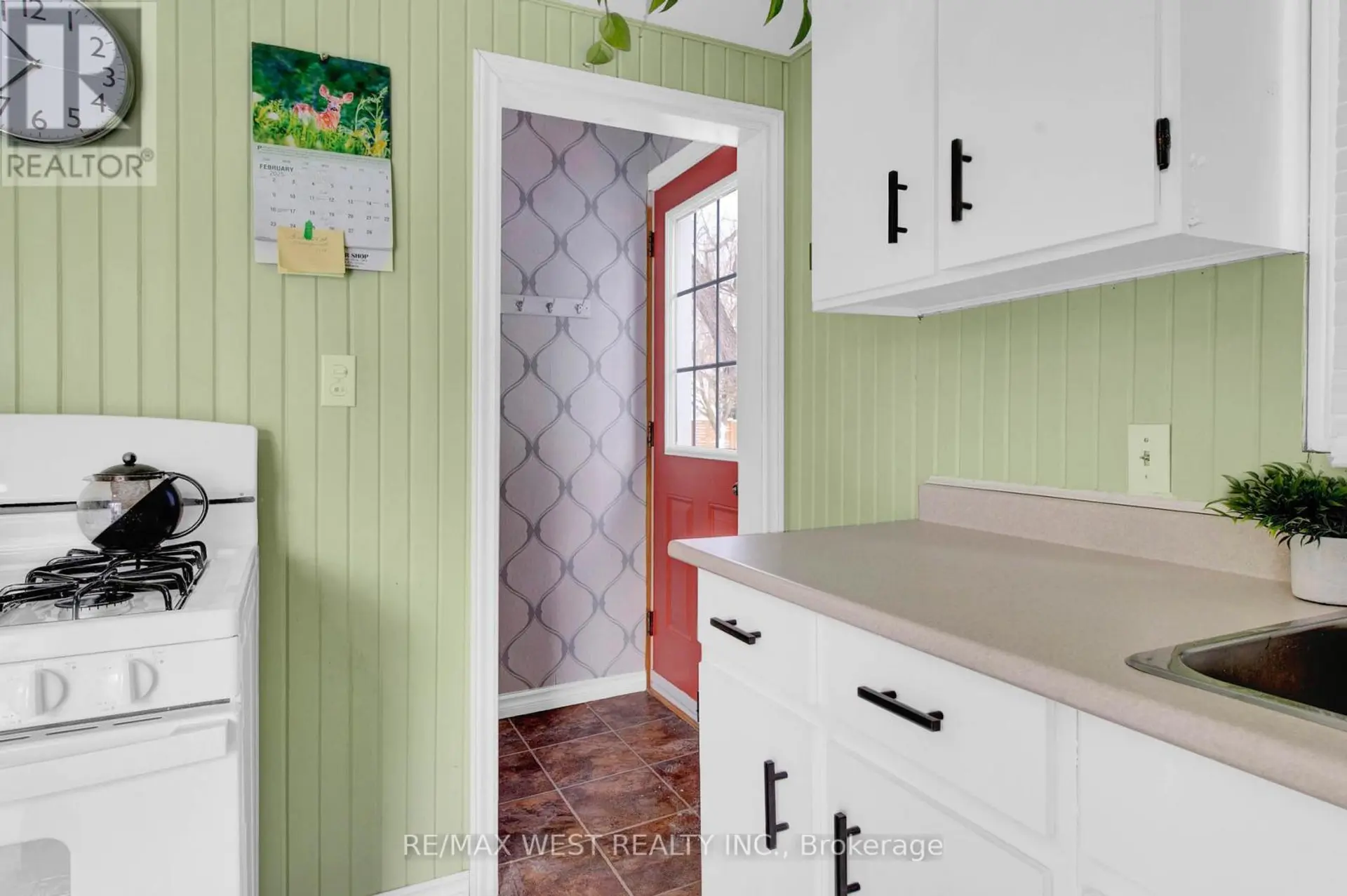 15 MILLWOOD ROAD - Image 10
