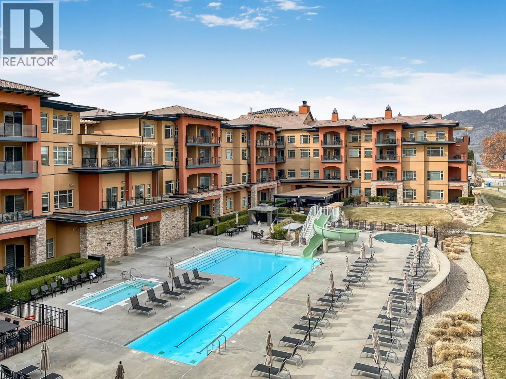 #416 15 PARK Place - Image 10