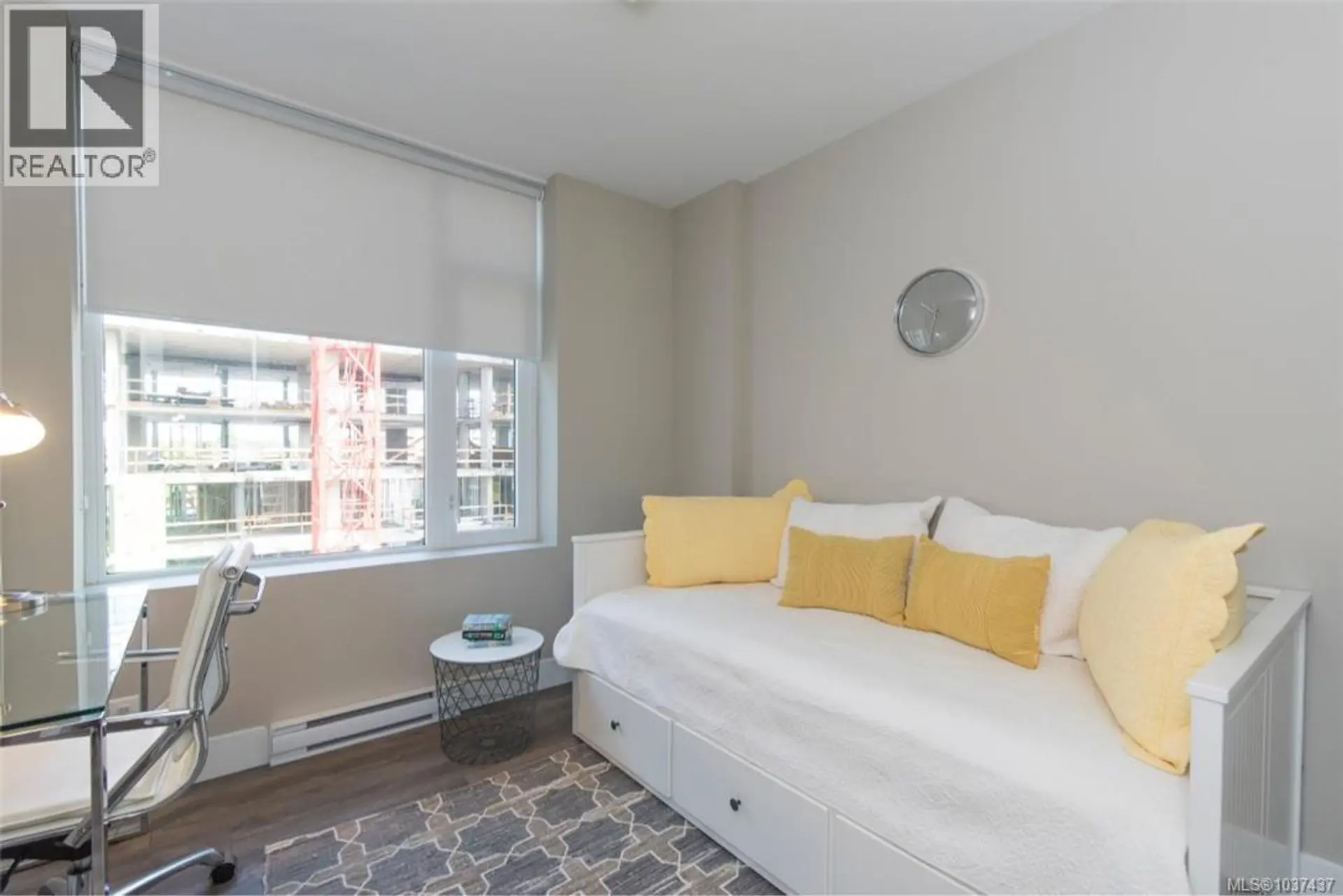 #605 960 Yates St - Image 7